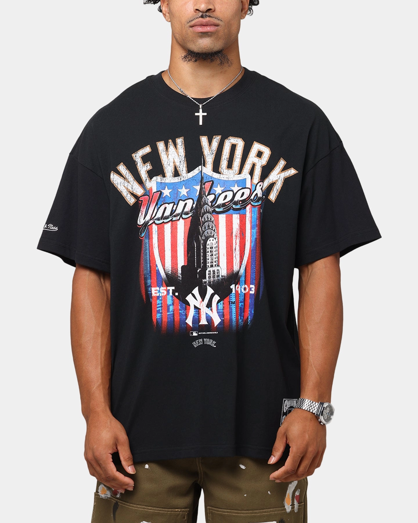 Adjustable Cuff ribbed texture Mitchell & Ness New York Yankees Soaring T-Shirt Black