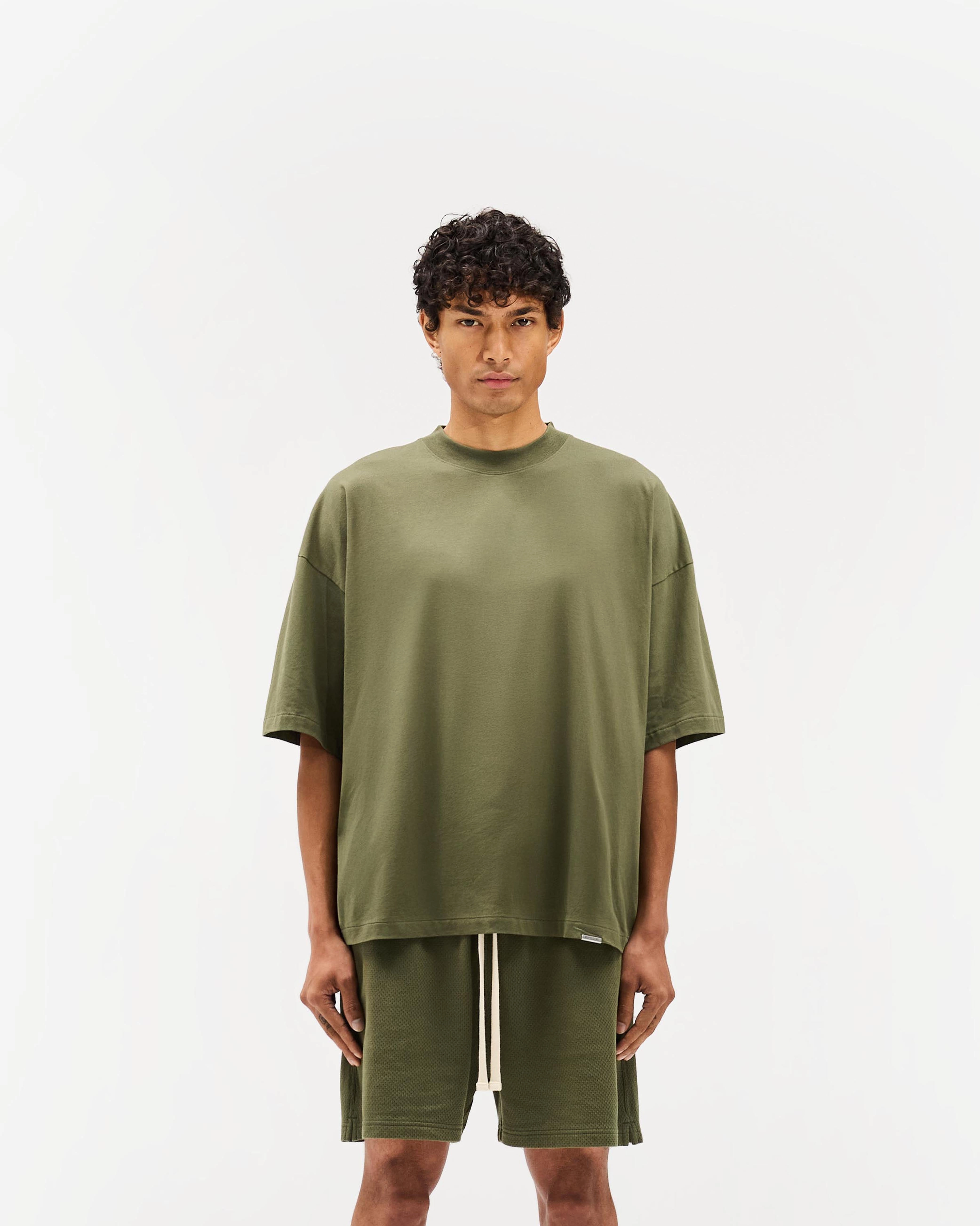 Timeless Look Wear Minimalist Layer Initial Boxy T-Shirt - Army Green