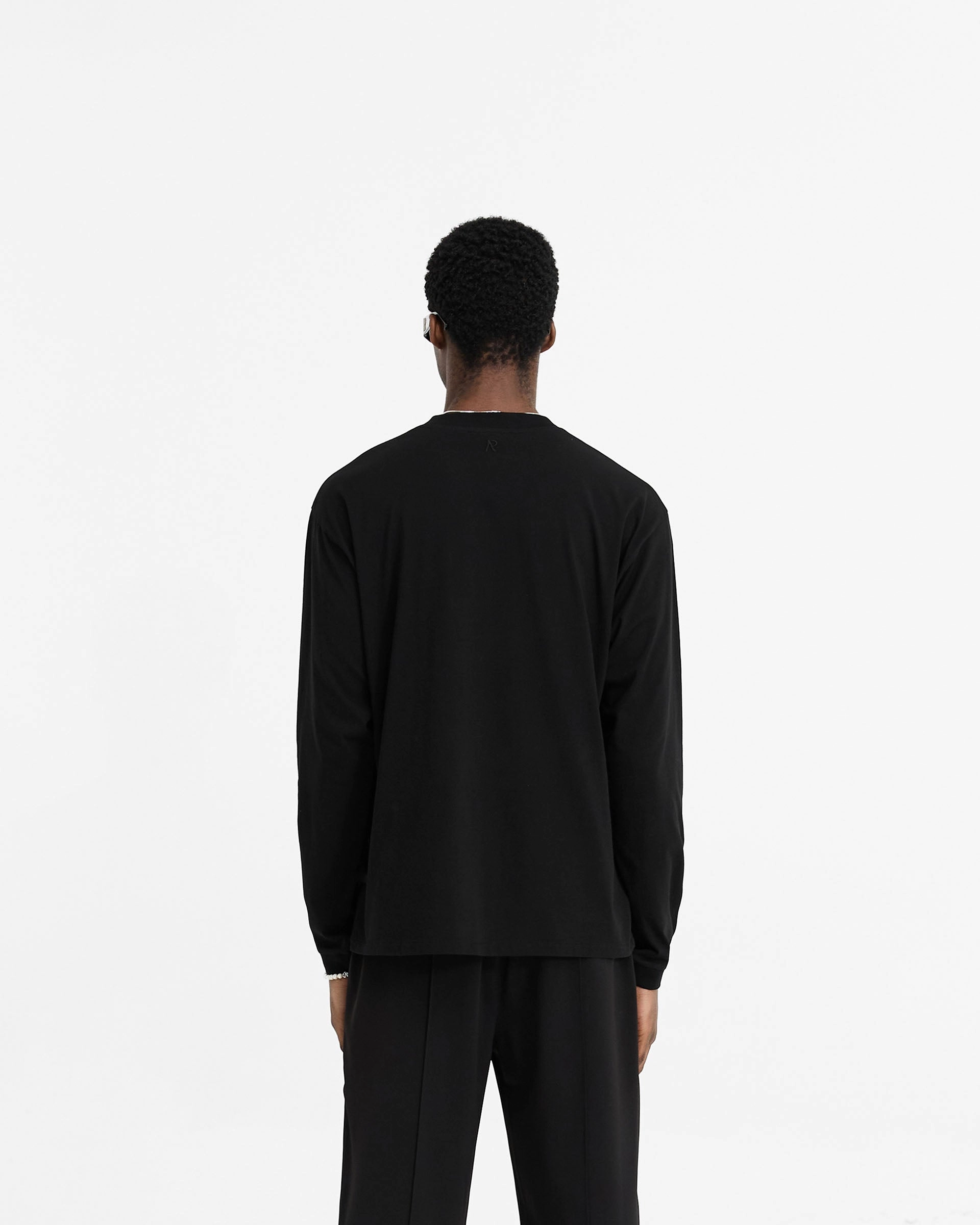 Initial Long Sleeve T-Shirt - Black Streetwear Stylish and Easygoing