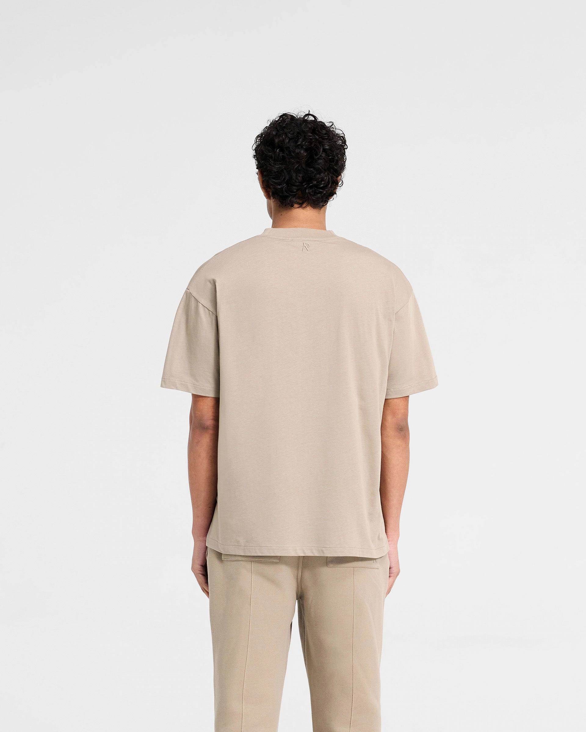 Initial Oversized T-Shirt - Dune Casual Vibes