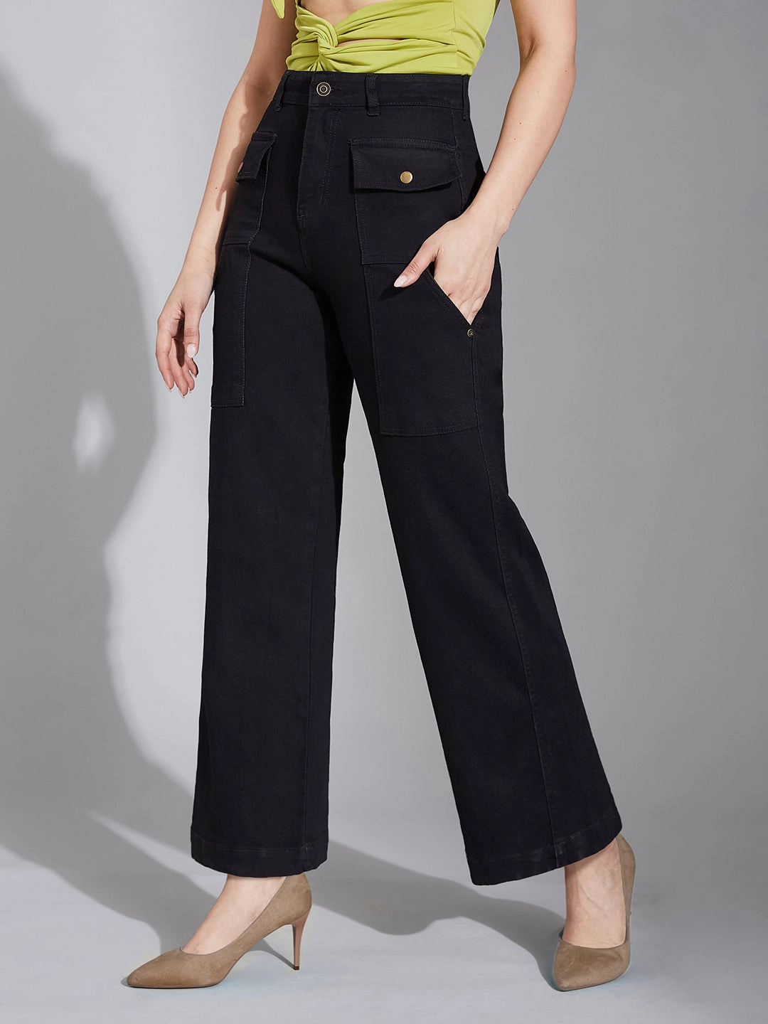 Mid Rise 24/7 Comfort Black Flared High-Rise Stretchable Denim Jeans