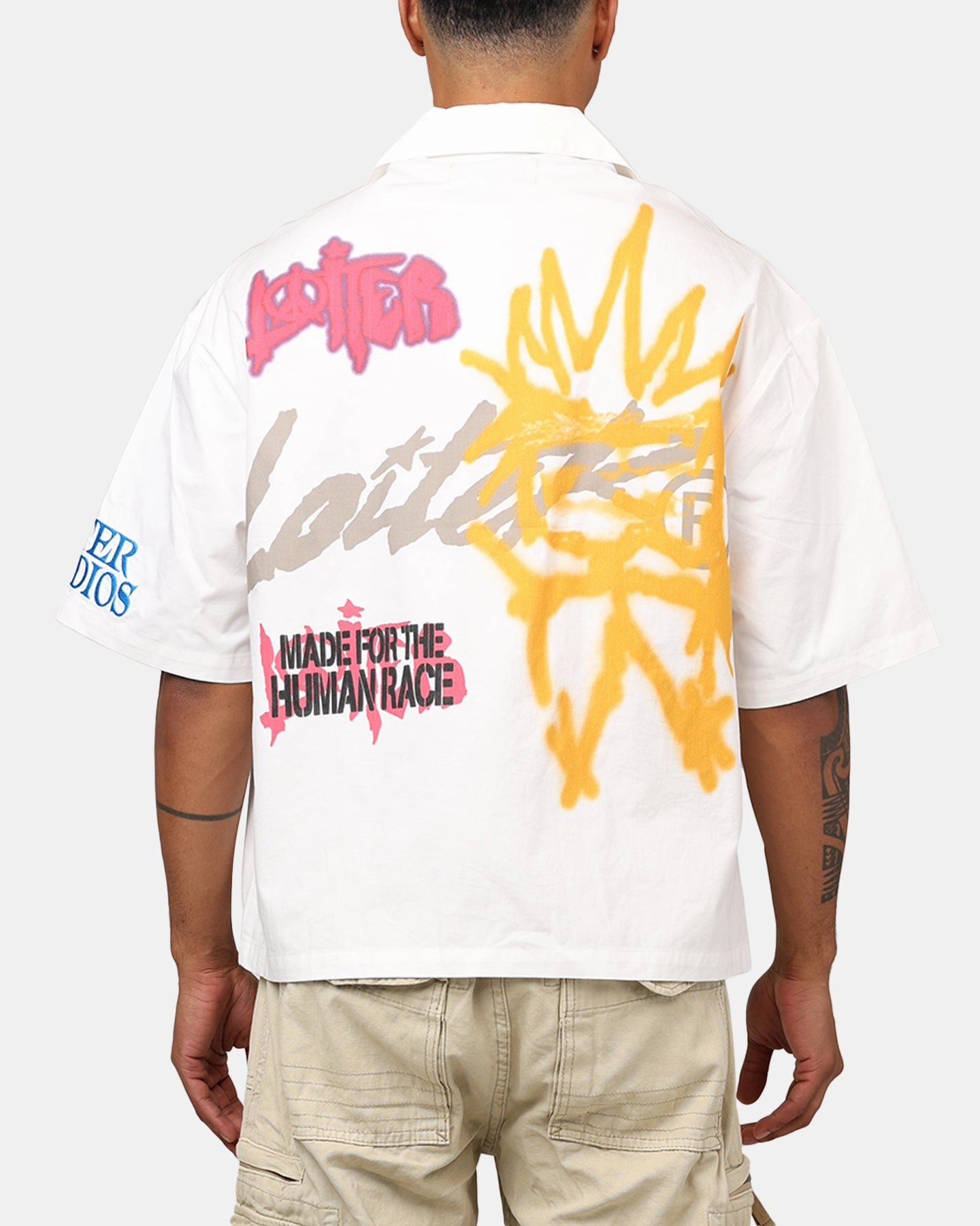 Microfiber Technology Hidden Storage Pocket Loiter Scrap Book Button Up Shirt Off White