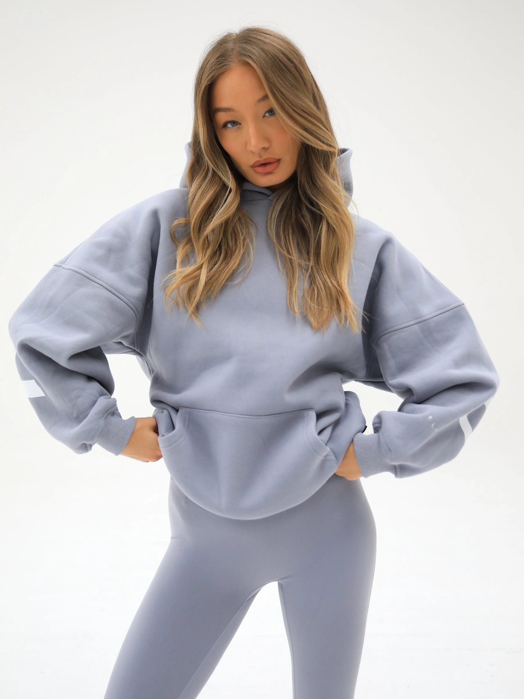 Isabel Oversized Hoodie - Pale Lilac Jaguar like Effortless Style