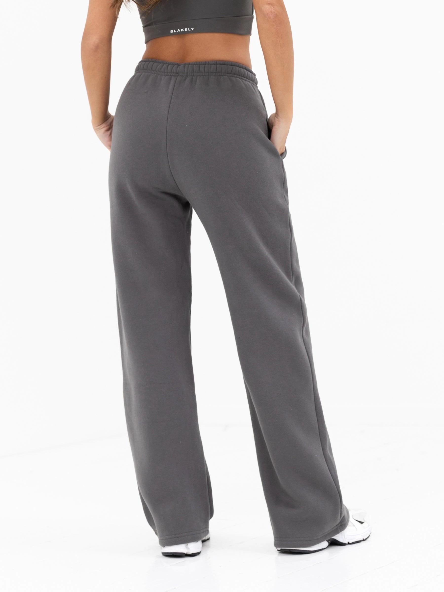 Isabel Wide Leg Sweatpants - Charcoal ripstop fabric