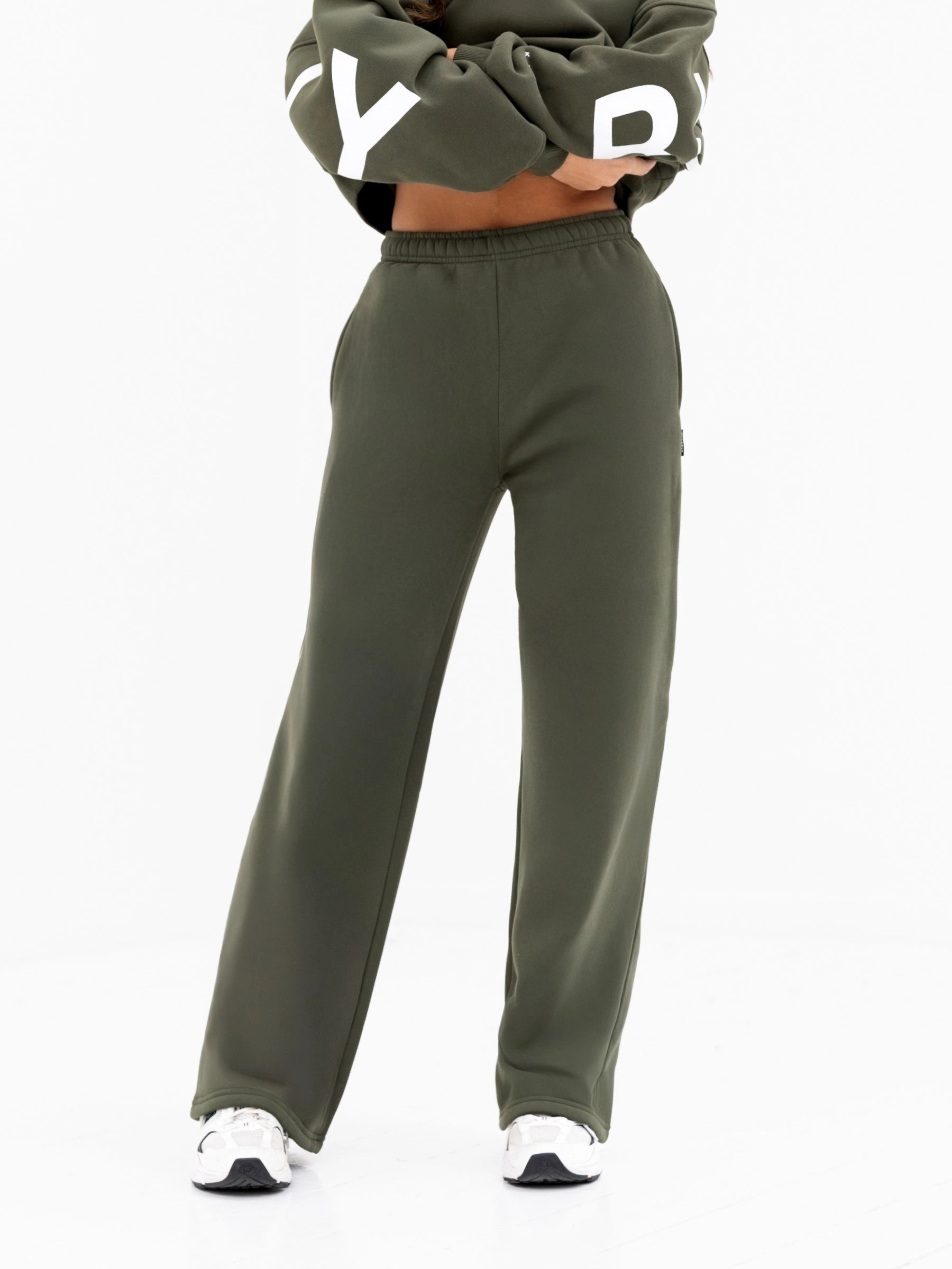 Isabel Wide Leg Sweatpants - Khaki Green SoftLining