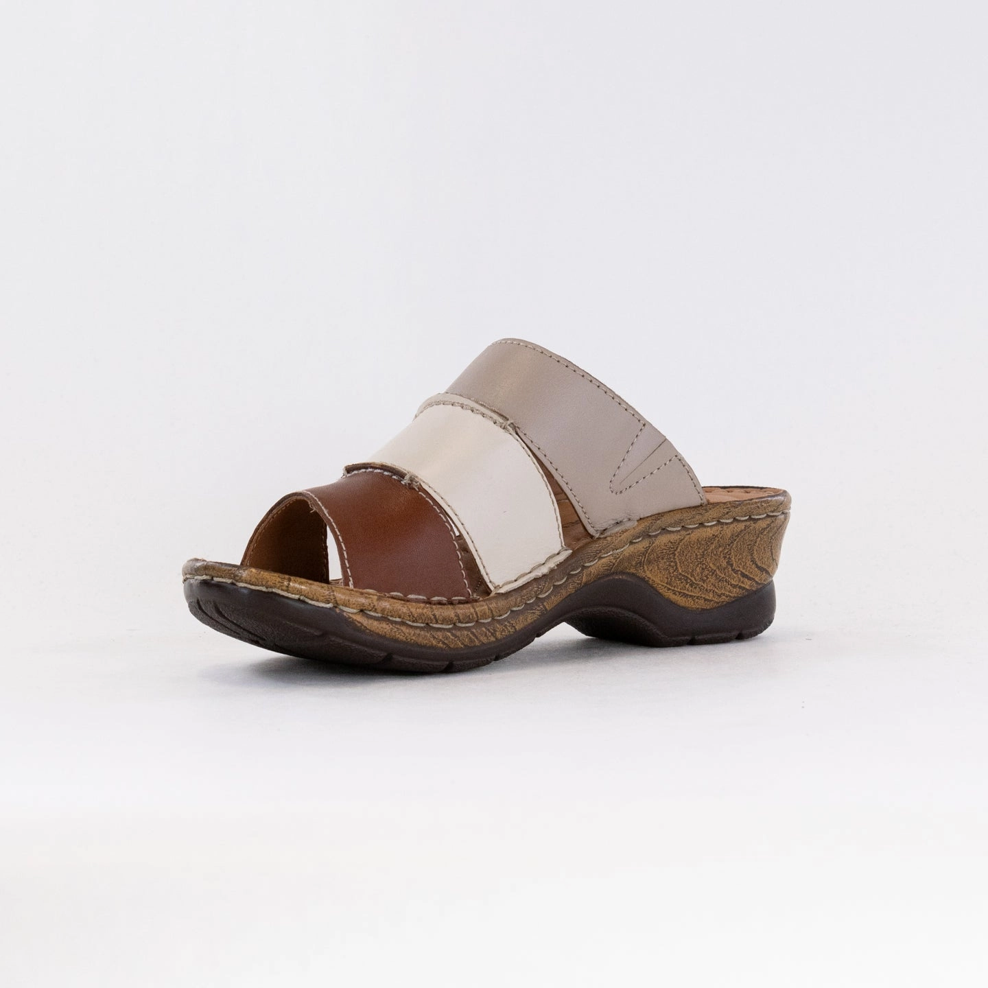Josef Seibel Catalonia 86 (Women's) - Cognac Beach Ready Low Profile Silhouette