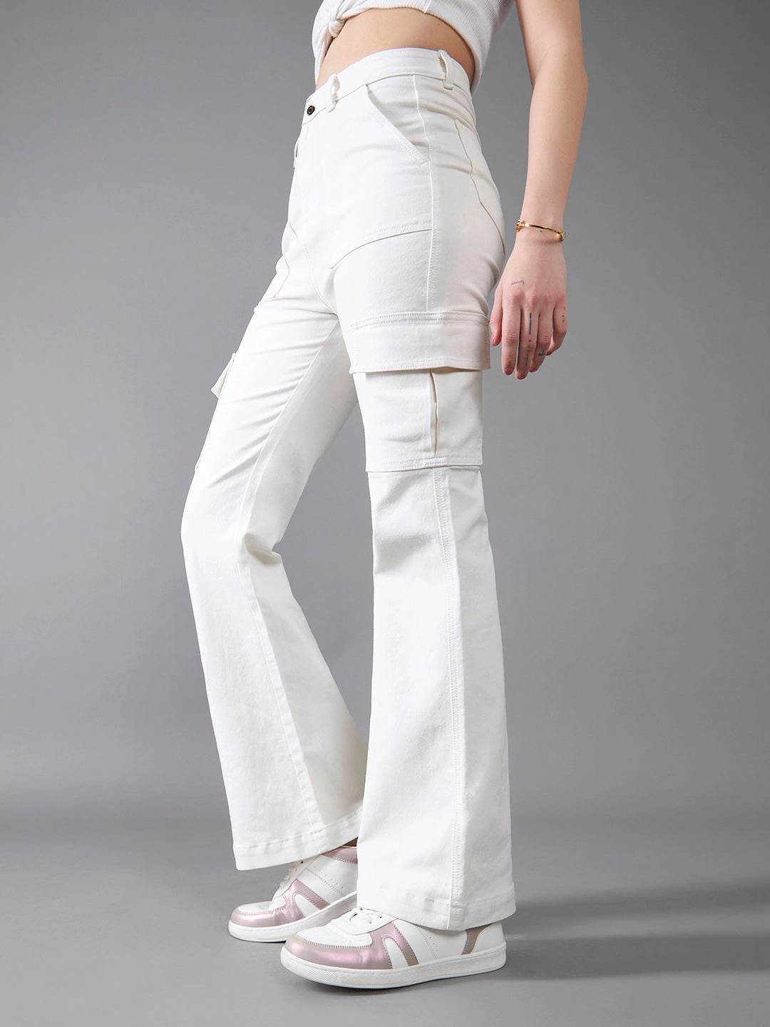 CHASEstretch? White Wide-Leg High-Rise Denim Jeans Festival Outfit Urban Explorer