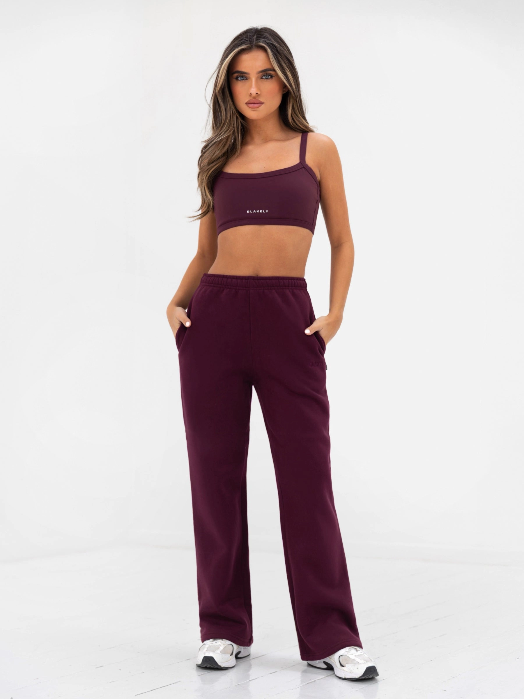 Relaxed Cut Kayla Wide Leg Sweatpants - Dark Cherry