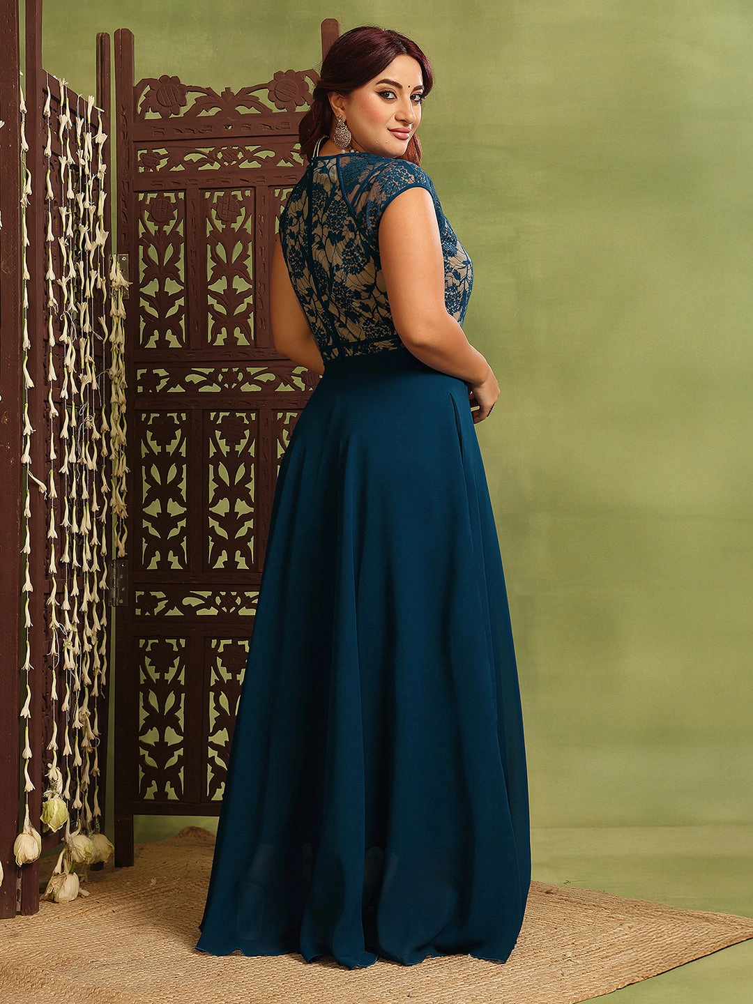 Fashionable Wear Tailored Layers Women's Teal Floral V-Neck Cap-Sleeves Lace-Overlaid Fit & Flare Paneled Maxi Dress