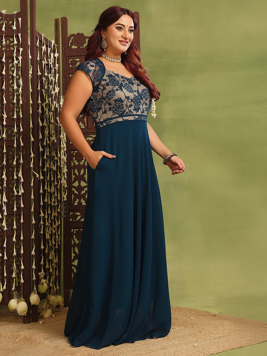 Women's Teal Floral V-Neck Cap-Sleeves Lace-Overlaid Fit & Flare Paneled Maxi Dress Light and Breezy Night Party