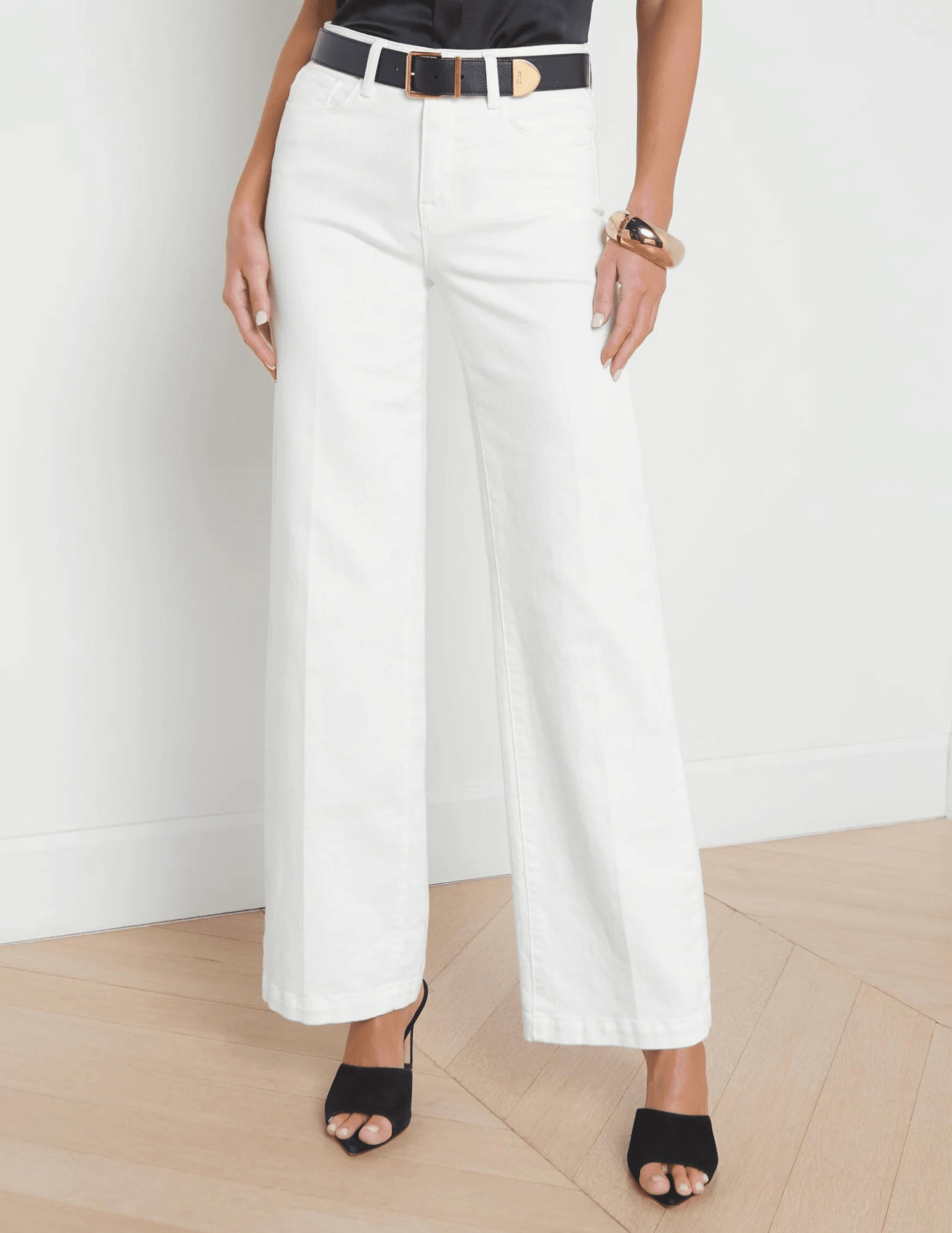 Lightweight Urban Explorer L??AGENCE Scottie High Rise Wide Leg Jeans In Blanc