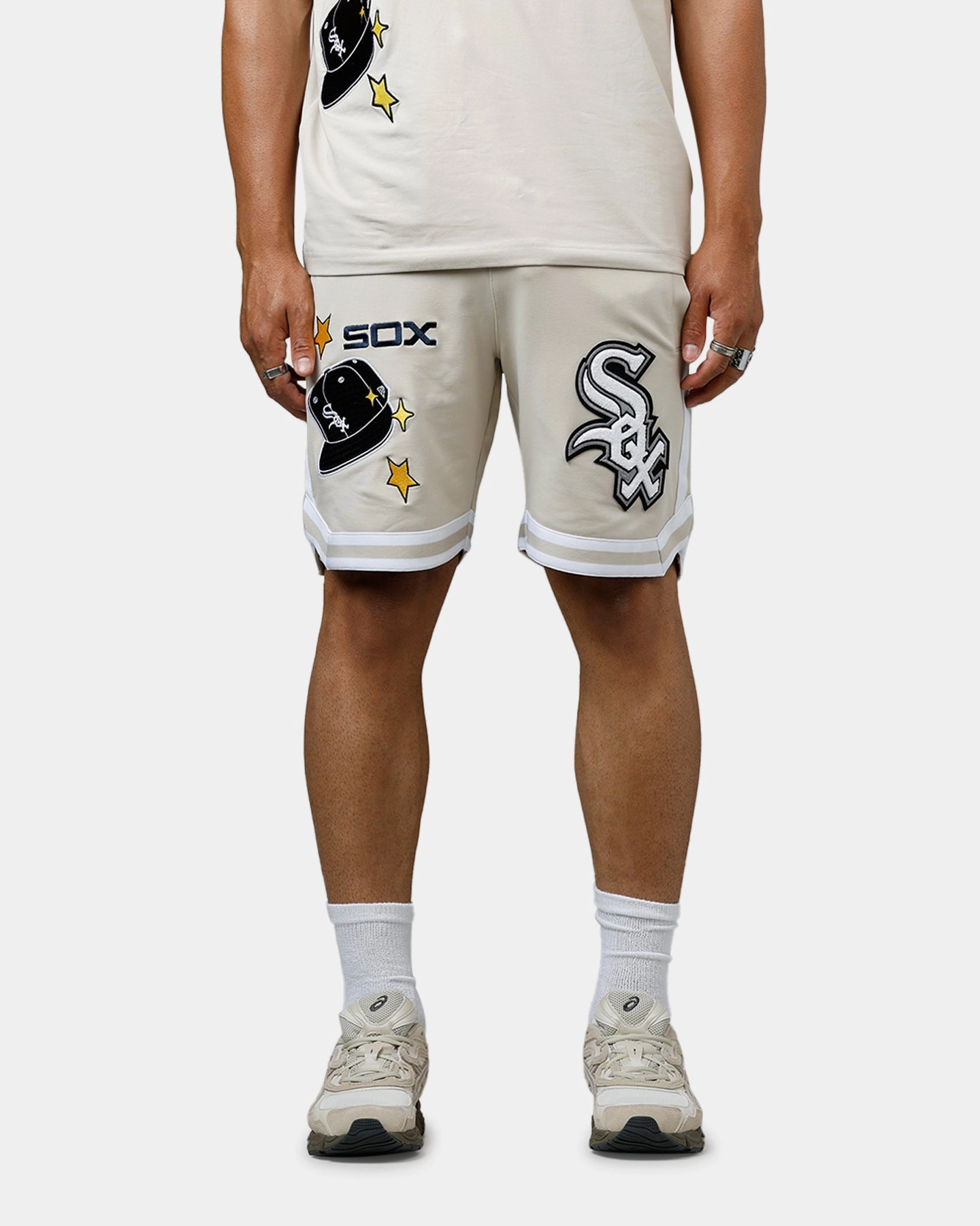 New Era Chicago White Sox 'Logo Select' Summer Shorts Stone NonRestrictiveCut