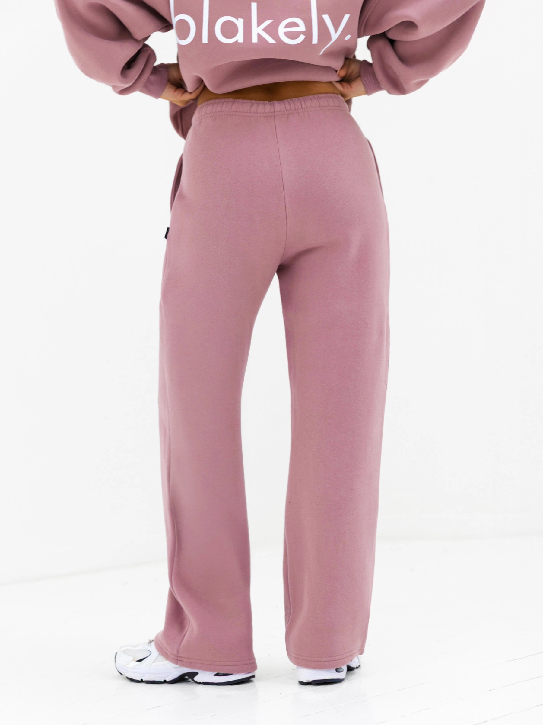 Breathable fabric Lexi Wide Leg Sweatpants - Dusty Pink