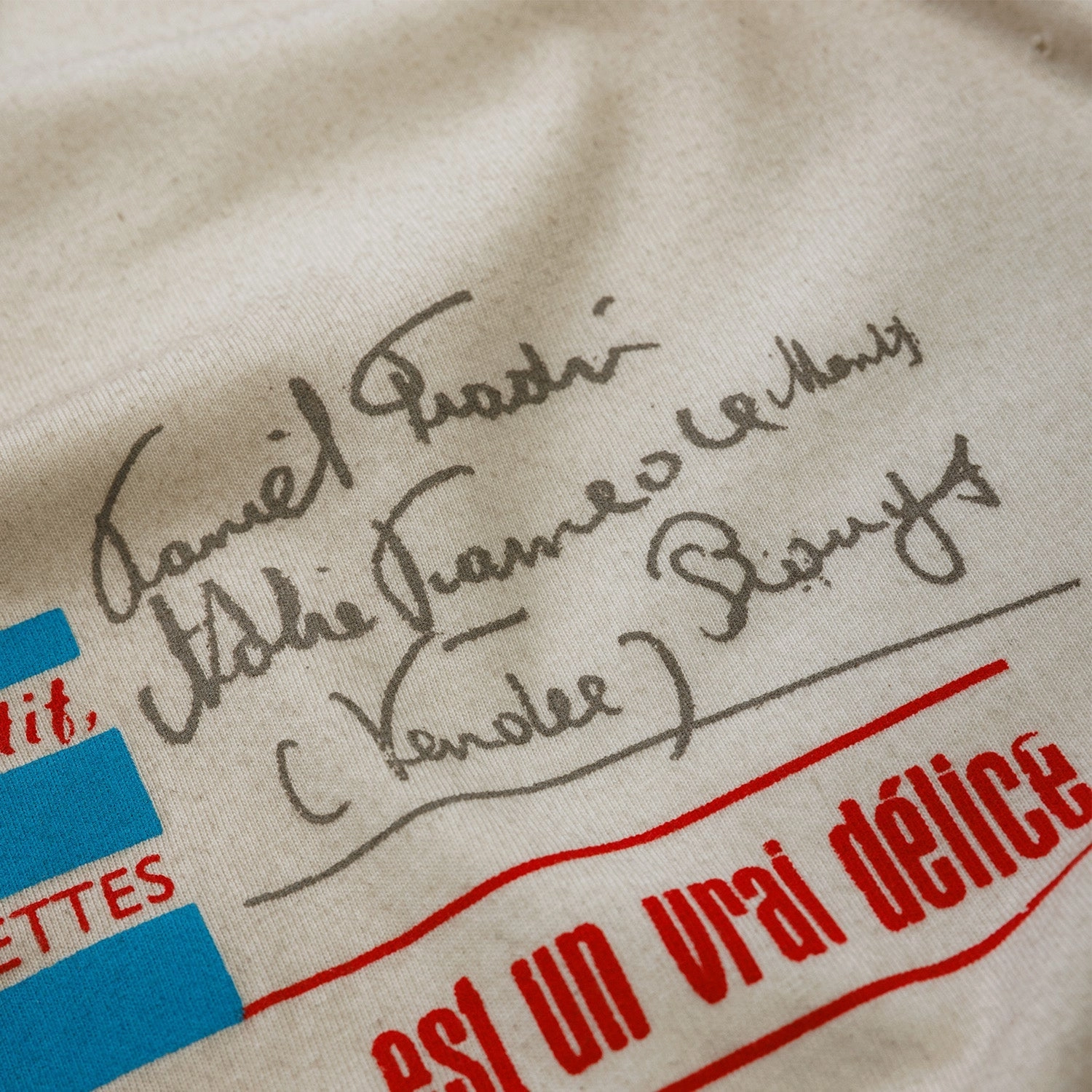 AdvancedMoistureManagement Casual Touch Rizla Gum Stained White T-Shirt