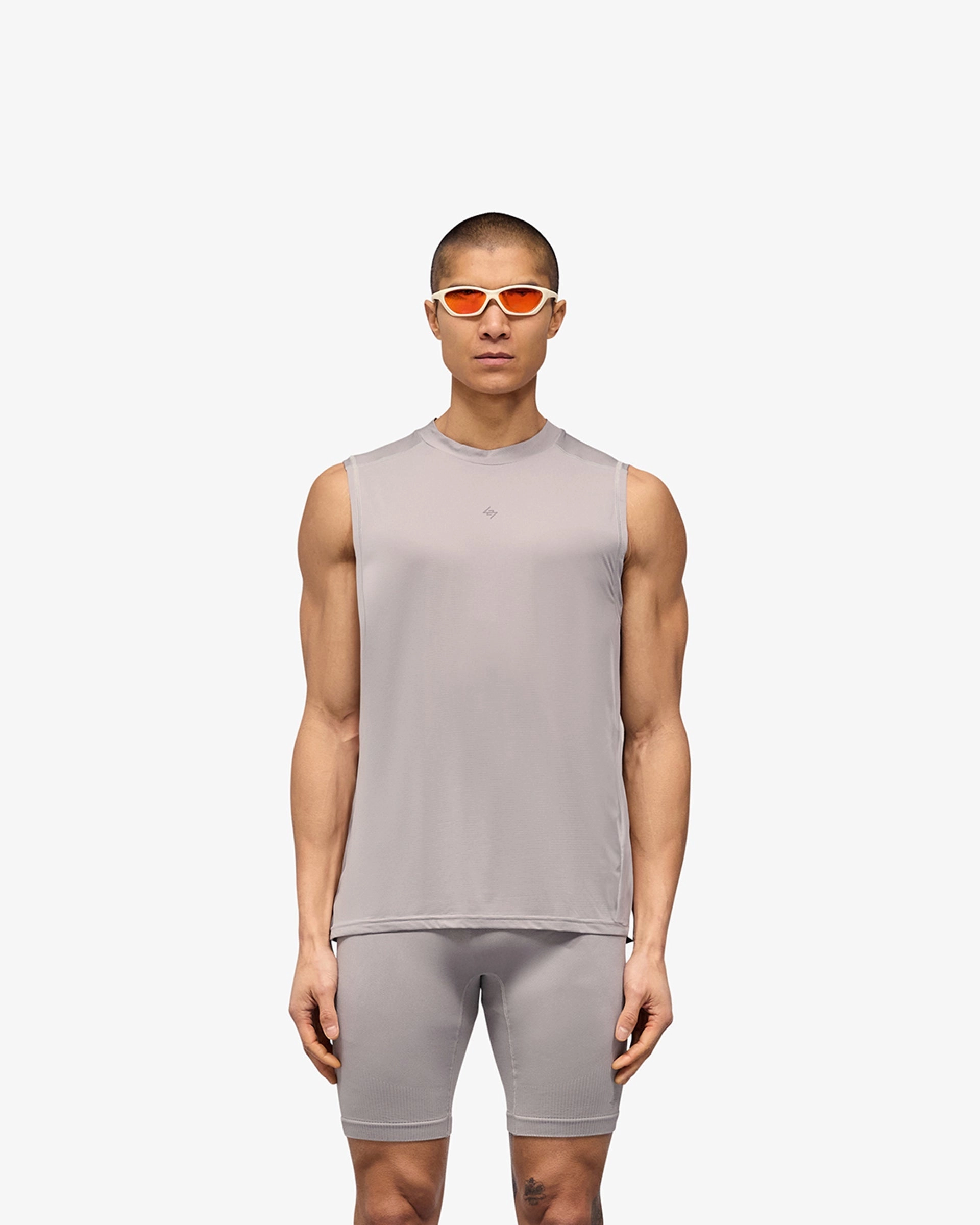 247 Contour Run Tank - Titanium Relaxed fit style