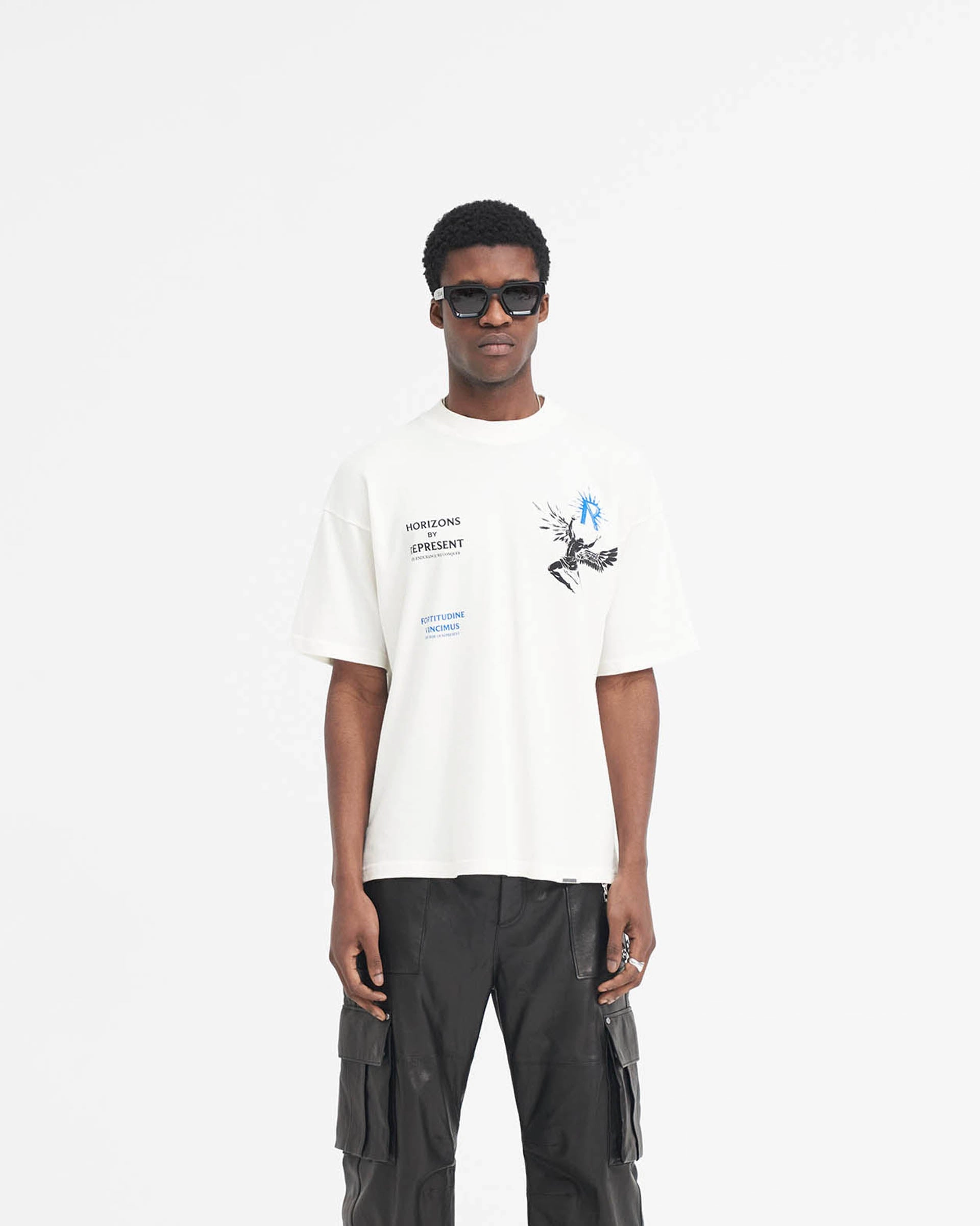 Animal print wildness Icarus T-Shirt - Flat White