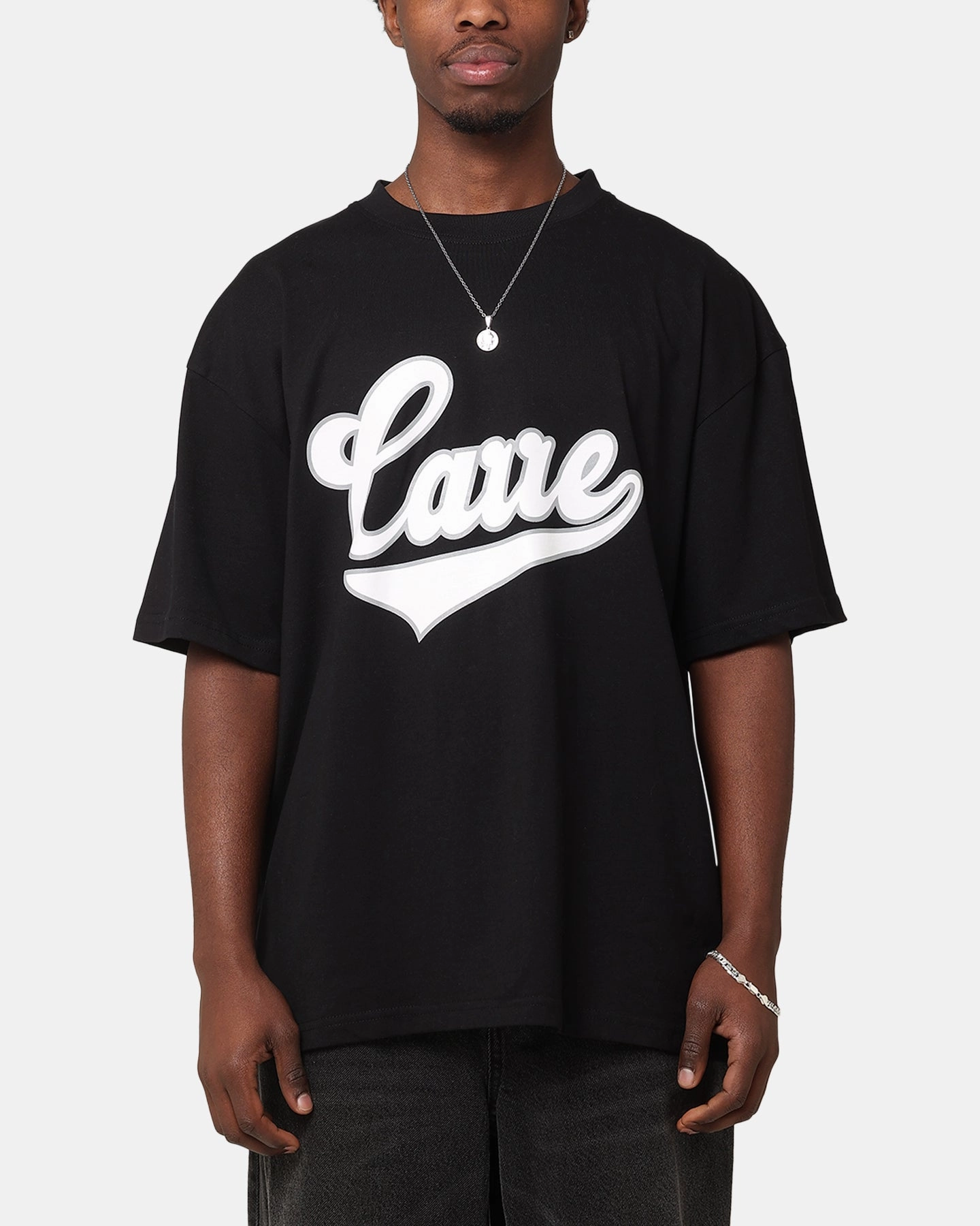 Grid Back Panel Carre Team Script T-Shirt Black