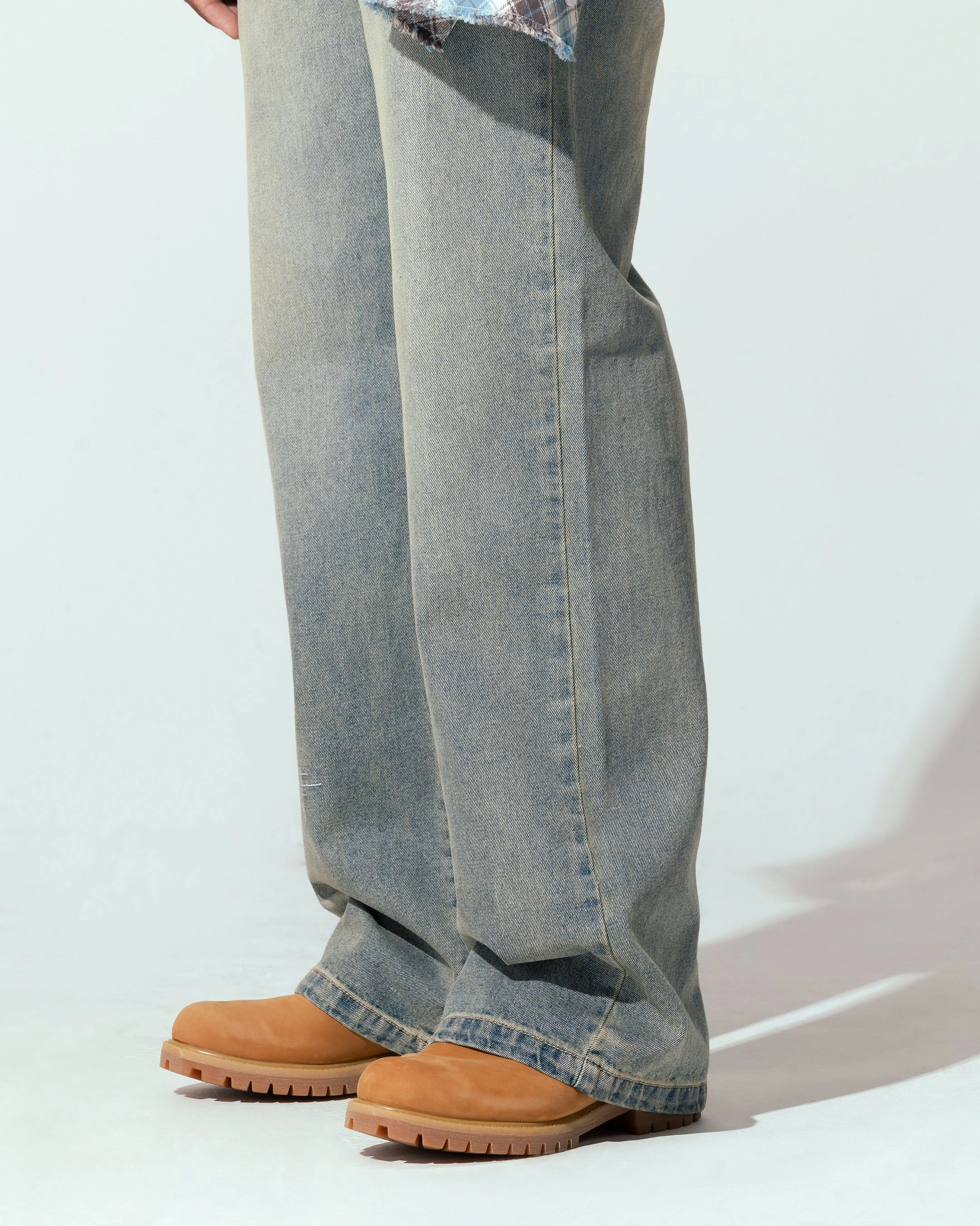Sporty Appeal Loiter 444 Bootcut Jeans Washed Blue