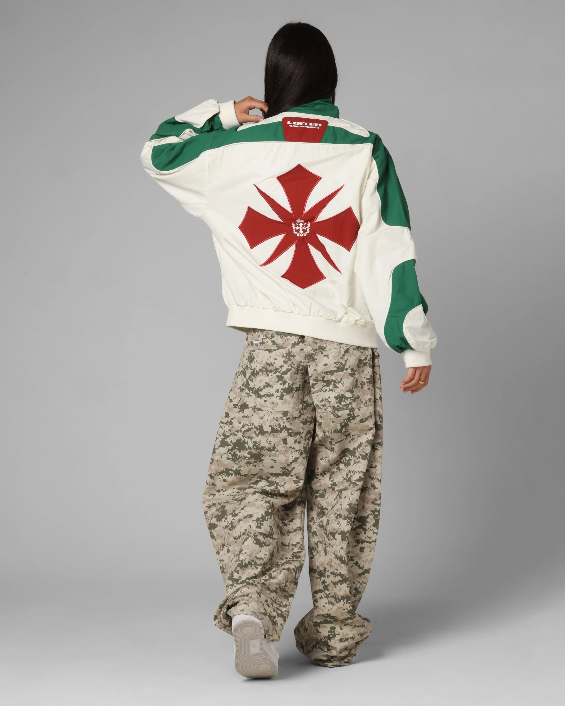 Button Down Collar YarnBlend Loiter Club Classic Track Jacket White/Green