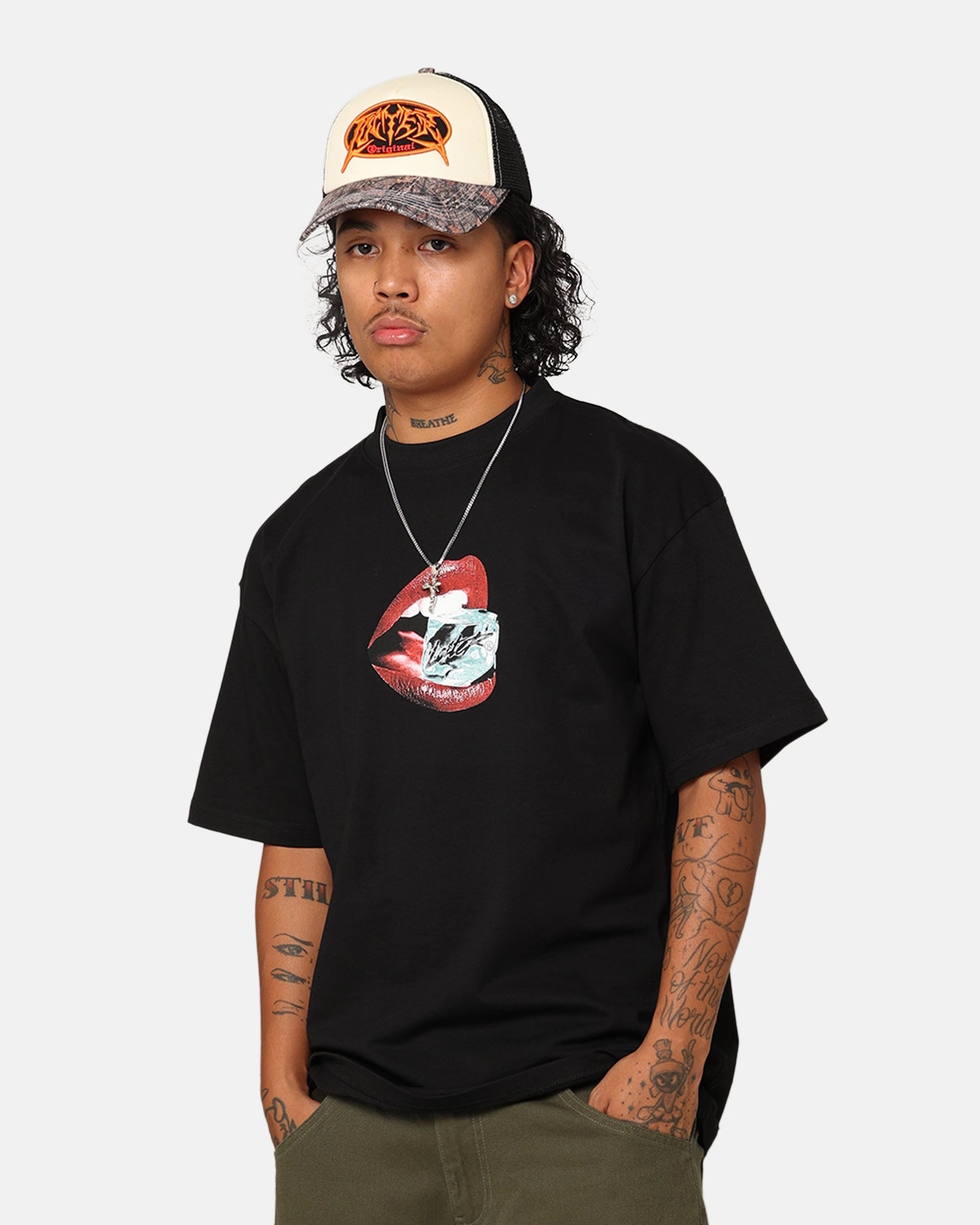 Loiter Cold Lips T-Shirt Black BioBased Fiber HighDensity Knit