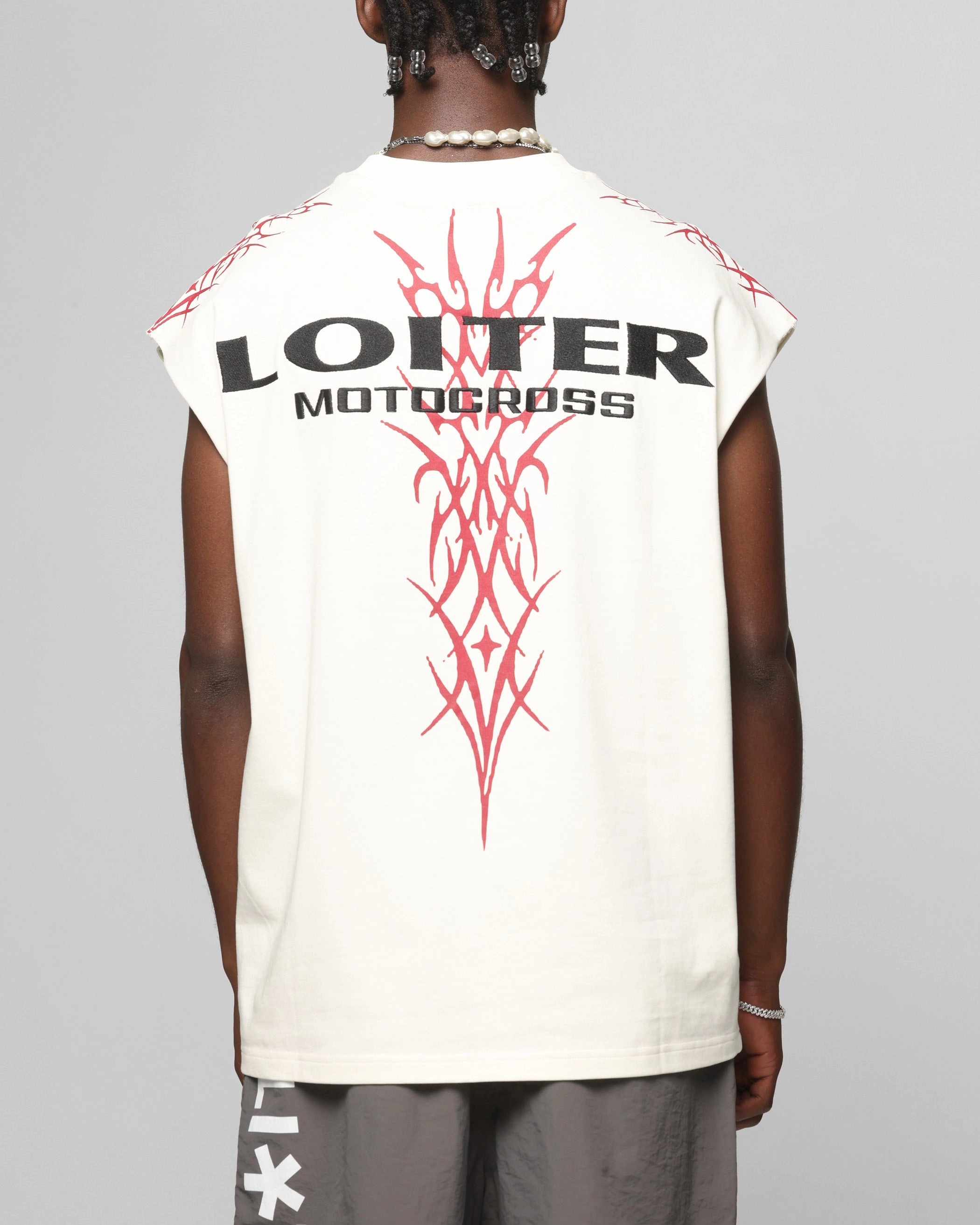 Loiter Cyber Muscle T-Shirt Off White Durable Reinforced Hem Everyday Look