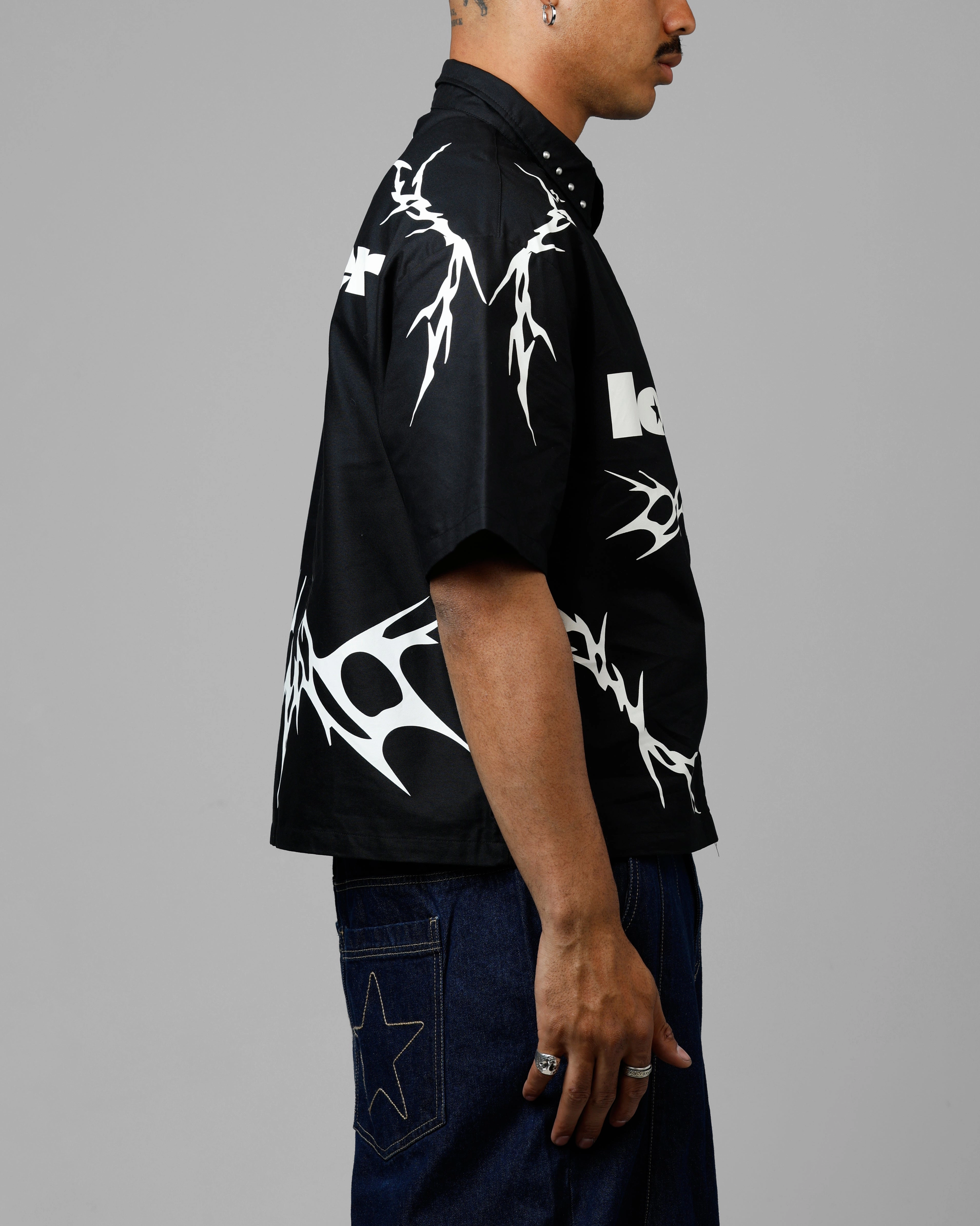 FadeResistant Dye Loiter Cyber Zip V2 T-Shirt Black