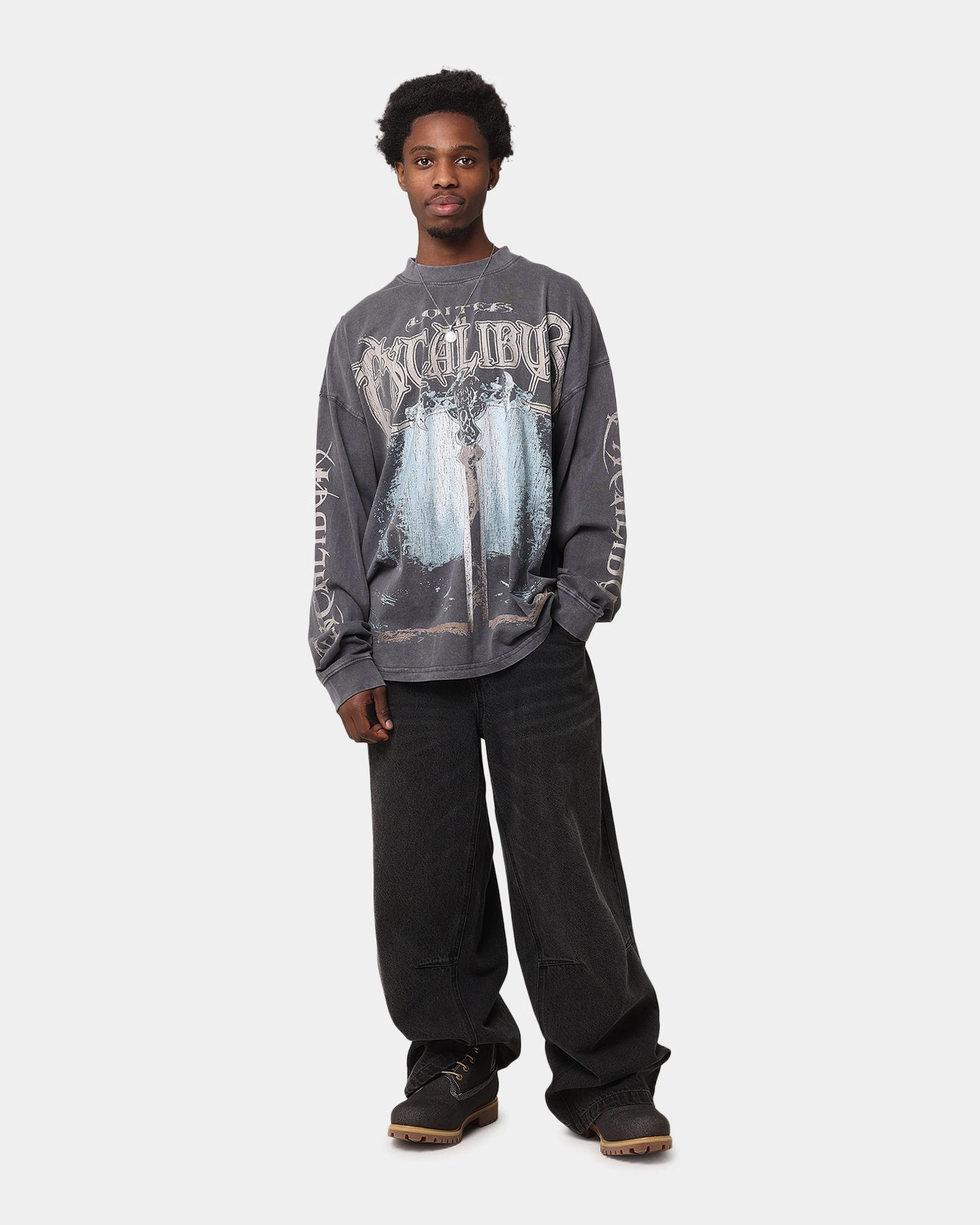 Sustainable Manufacturing Loiter Excalibur Long Sleeve T-Shirt Washed Black