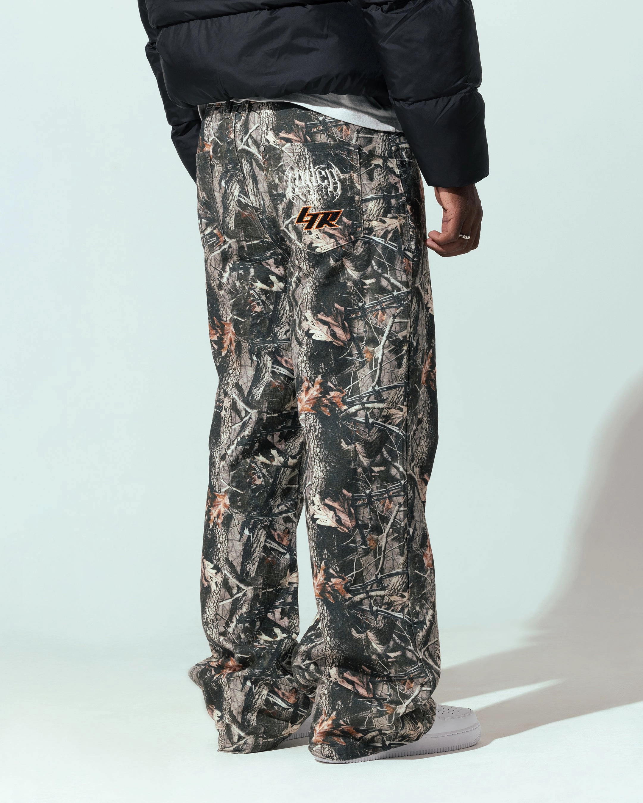 Outdoor Essentials Core Movement Loiter Hunter Camo Pants Camo