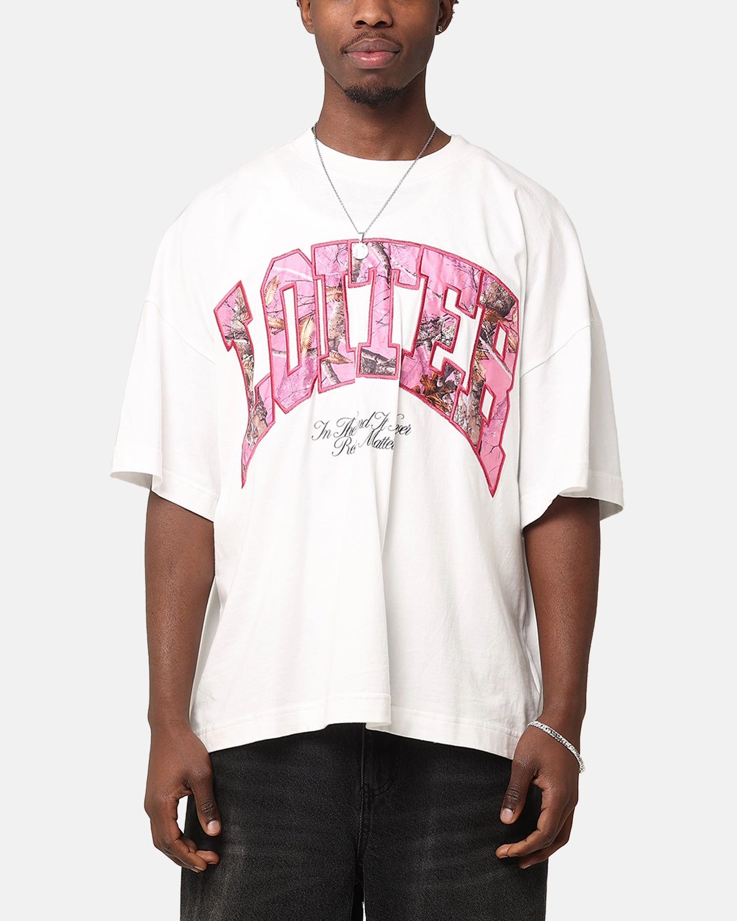 ChafeFreeEdging Quick Access Slit Loiter Hunter T-Shirt Off White