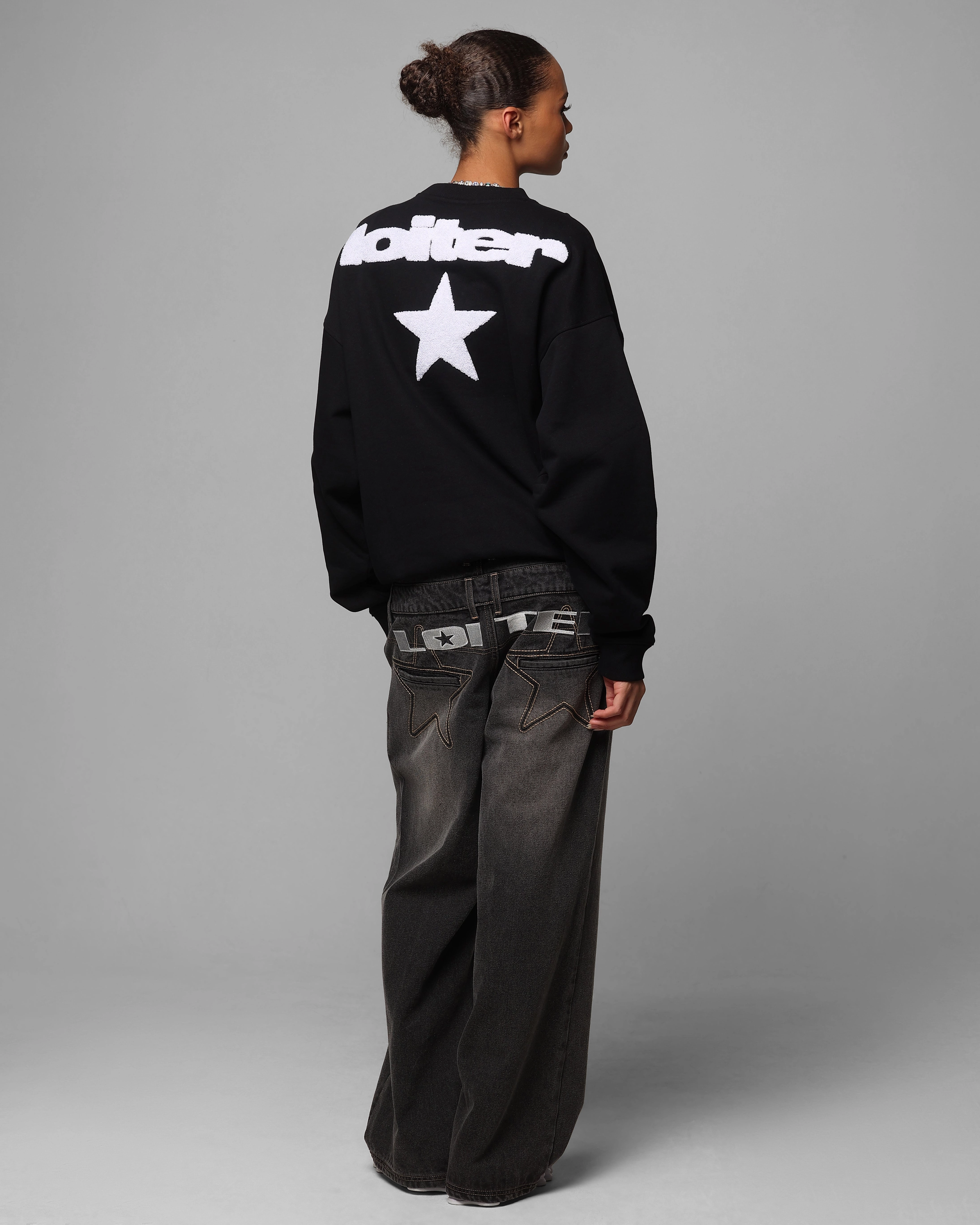 NonRestrictive Loiter Premium Essentials Crewneck Black