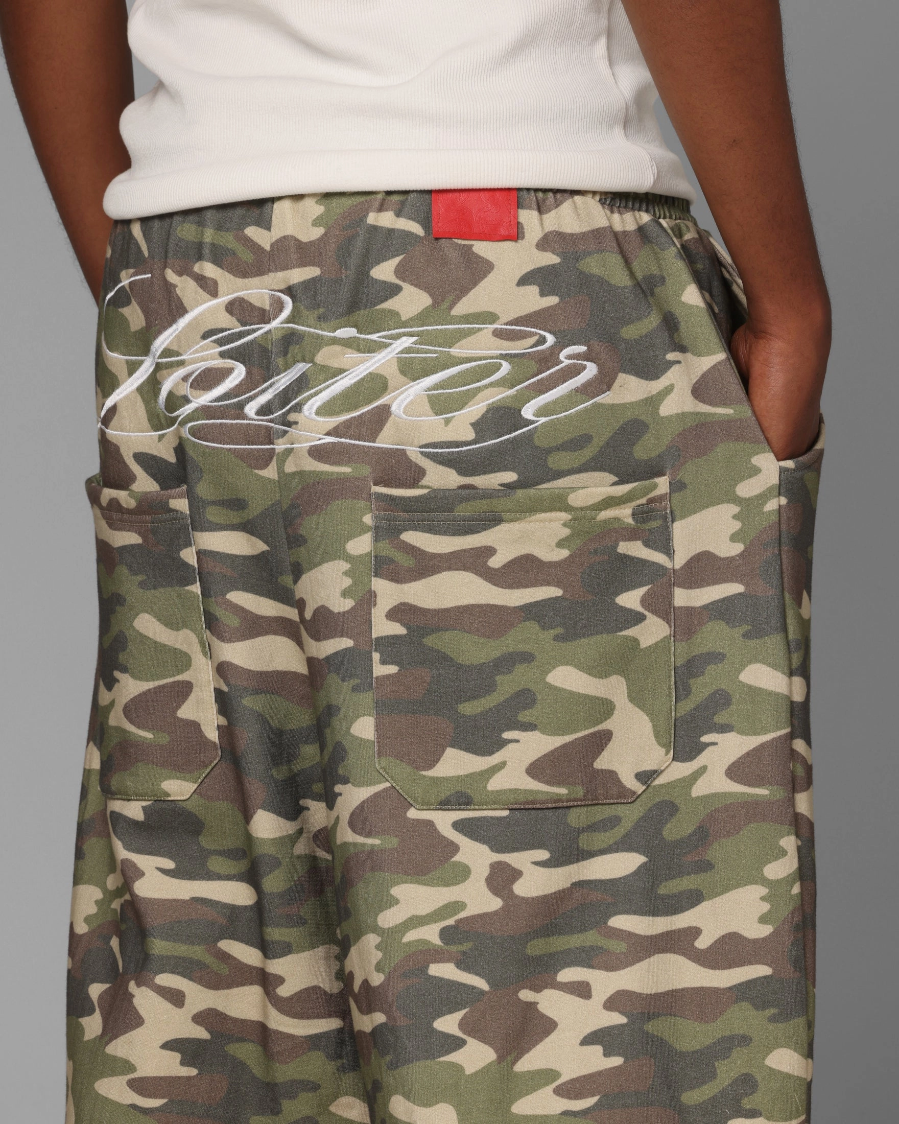 AdjustableWaistband Urban appeal Loiter Purity Sweatpants Camo