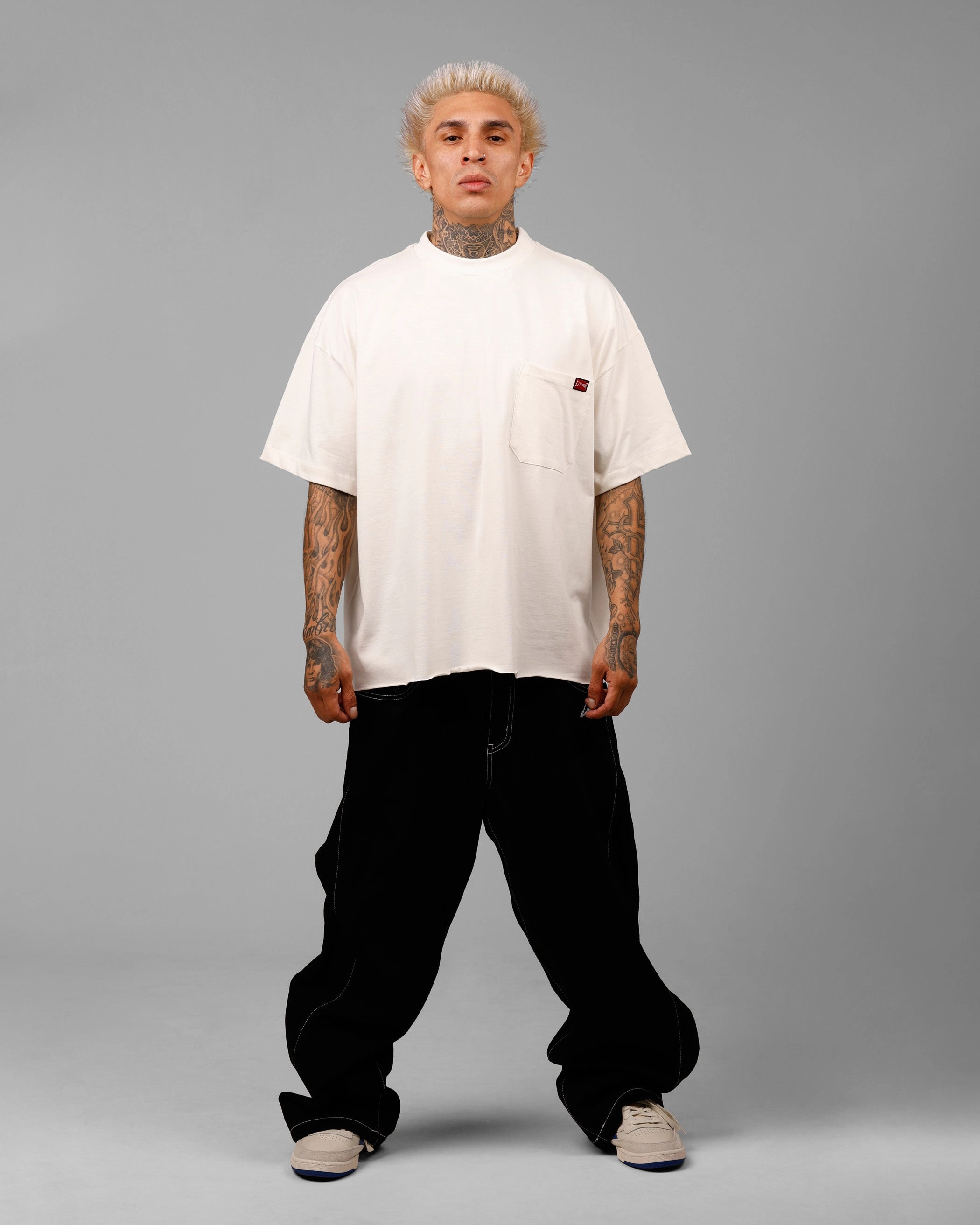 Weighted Hem Loiter Star Child Pocket T-Shirt Off White