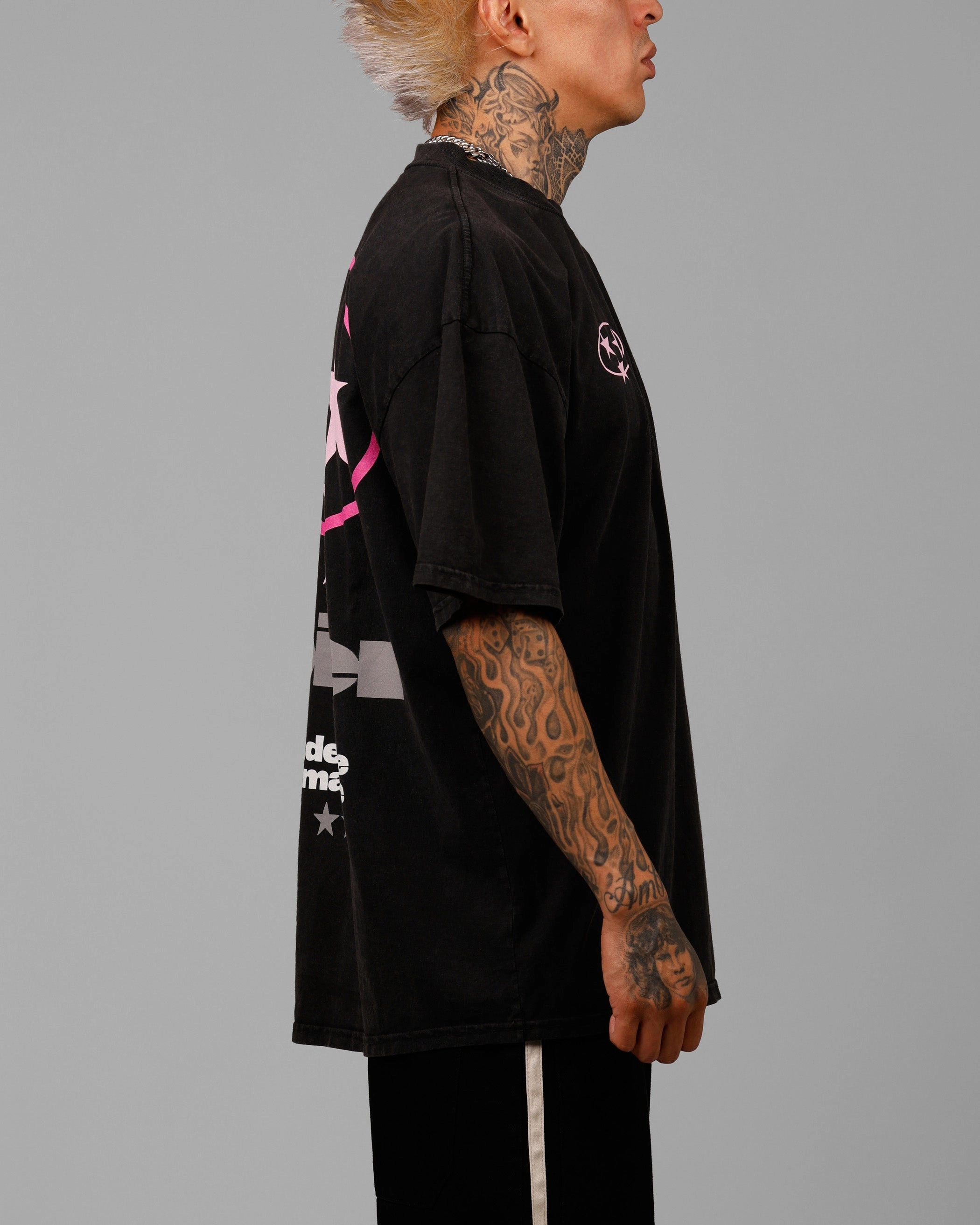 StretchComfort summer look Loiter Star Child T-Shirt Black Acidwash