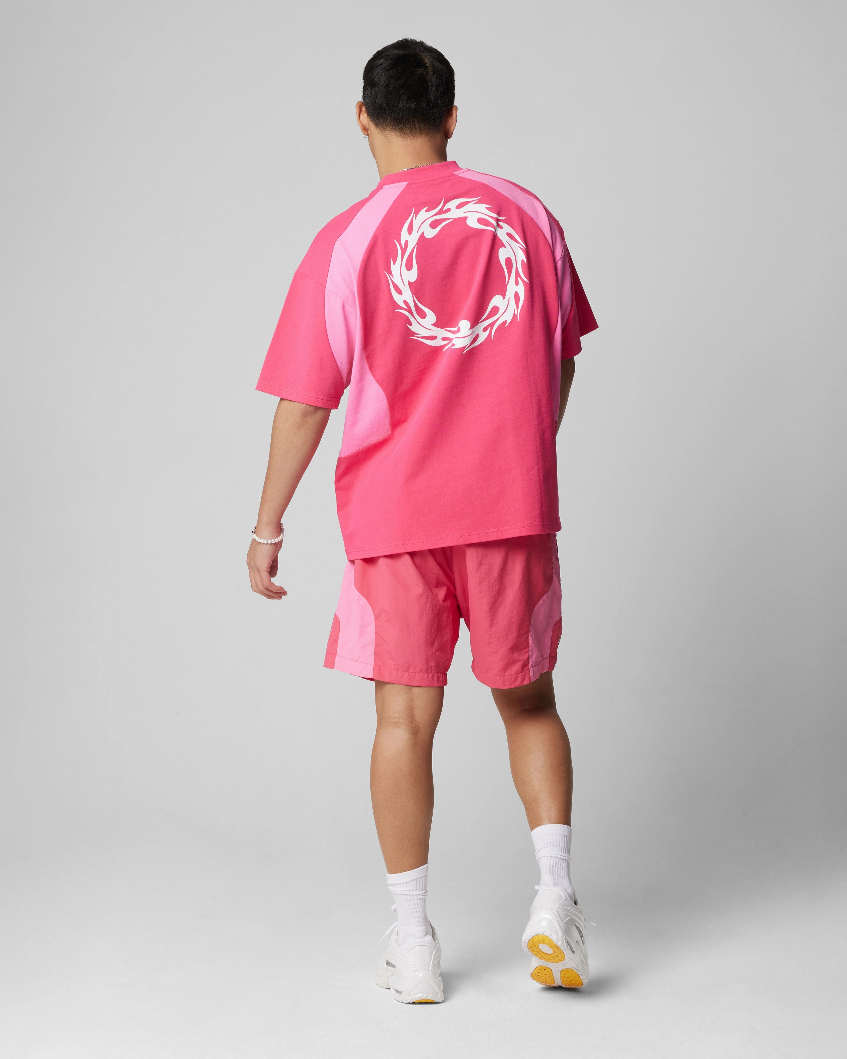 Active Look Loiter Subcultural Panel T-Shirt Pink