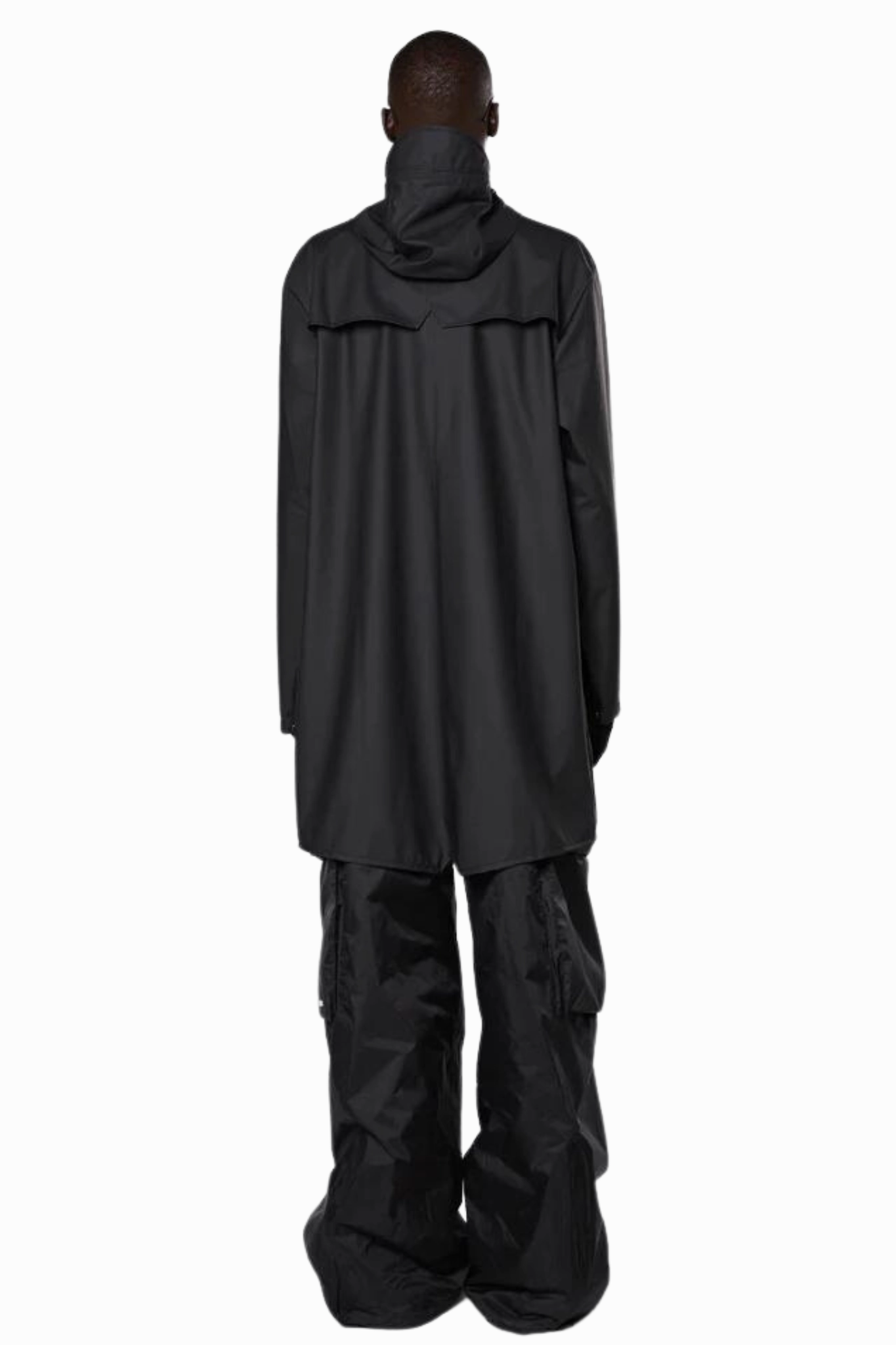 Long Jacket in Black Temperature Adaptive SeamlessBonding
