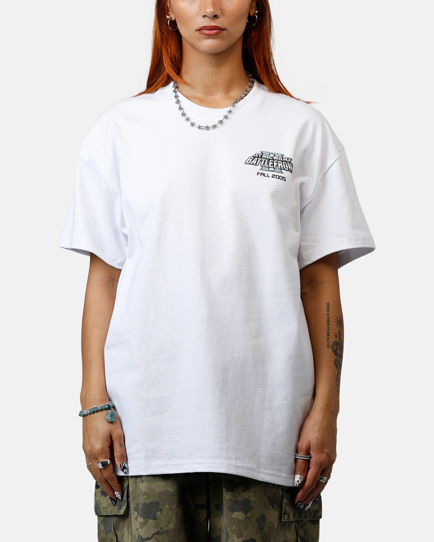 MultiFunctional Pocket Placement 73 Studio Star Wars Boba Fett Battlefront II T-Shirt White