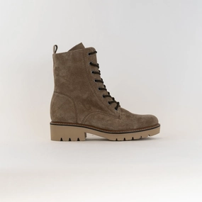 Subtle Finish Lace-Up Style Gabor 92.736.34 (Women's) - Farro