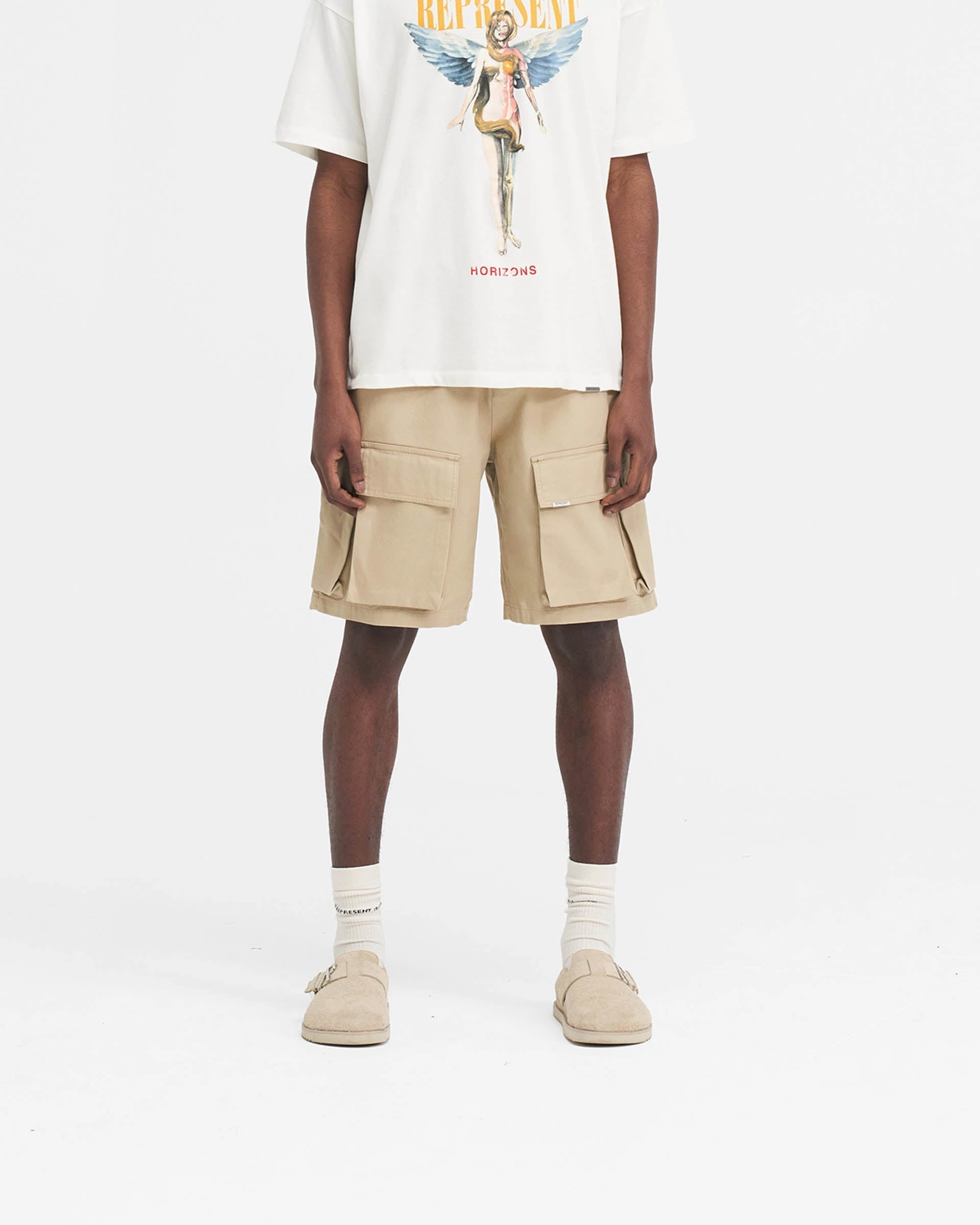 Baggy Cotton Cargo Short - Sandstone Easy Layering Slim Comfort Fit