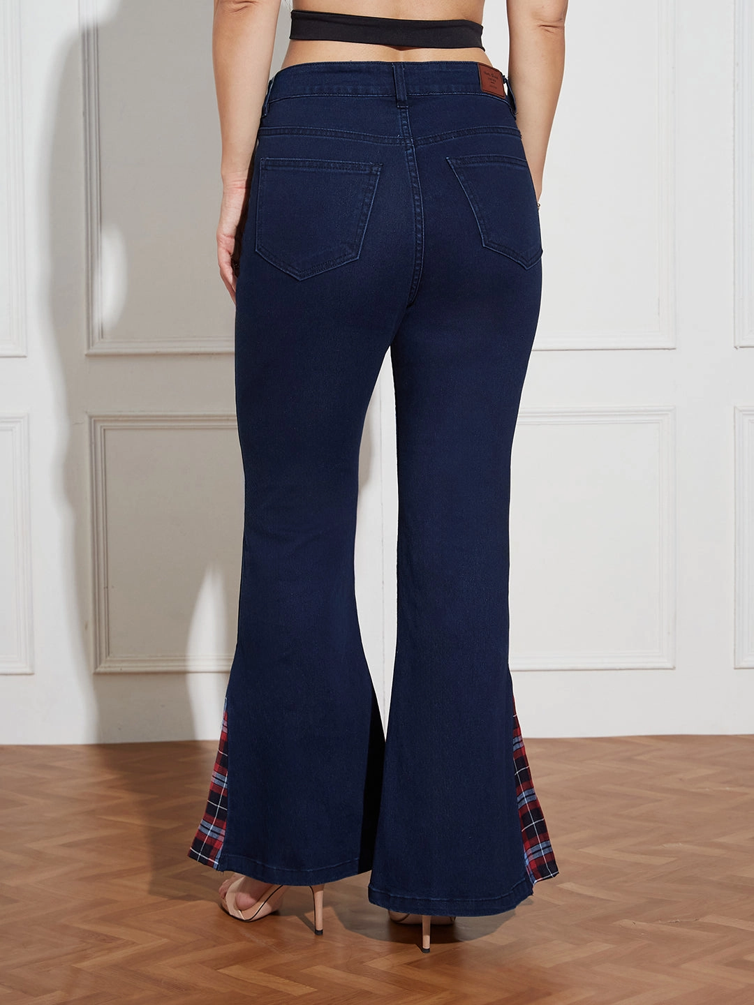 Women's Navy Blue High Rise Clean LooK Stretchable Denim Bootcut Jeans Elegant Vibrant Textured Shopping Day Street Fashion Textured