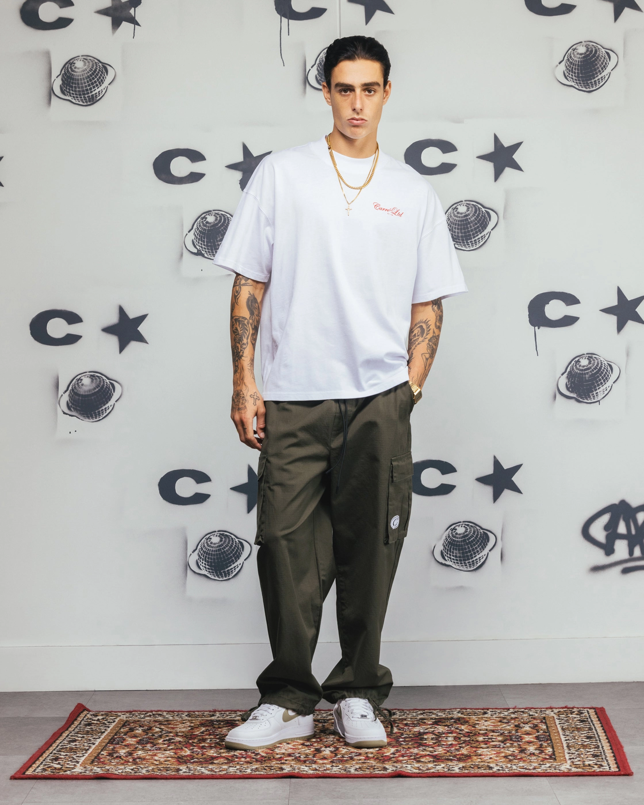 Biodegradable Fiber Composition Carre Side Script Oversized T-Shirt White/Red