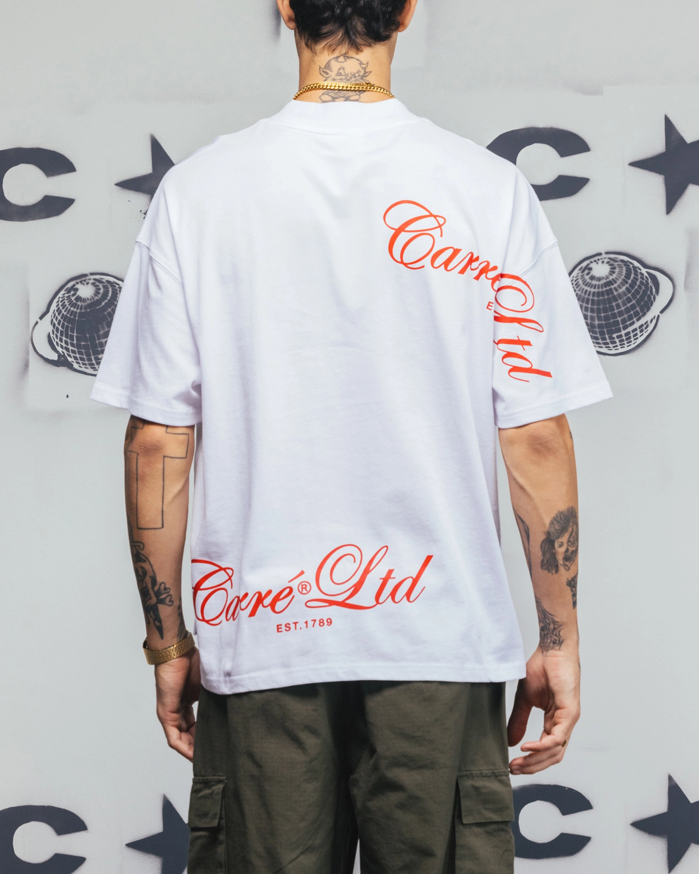 Carre Side Script Oversized T-Shirt White/Red Earthy Tone Colorways