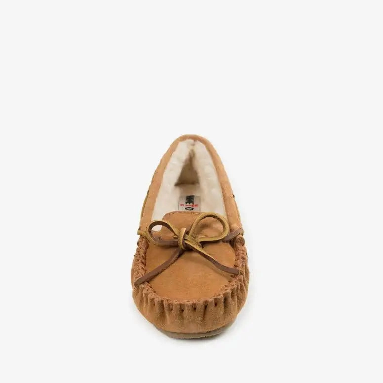 Go To Shoes Foot Freedom Slip Minnetonka Cally Wide (Women's) - Cinnamon