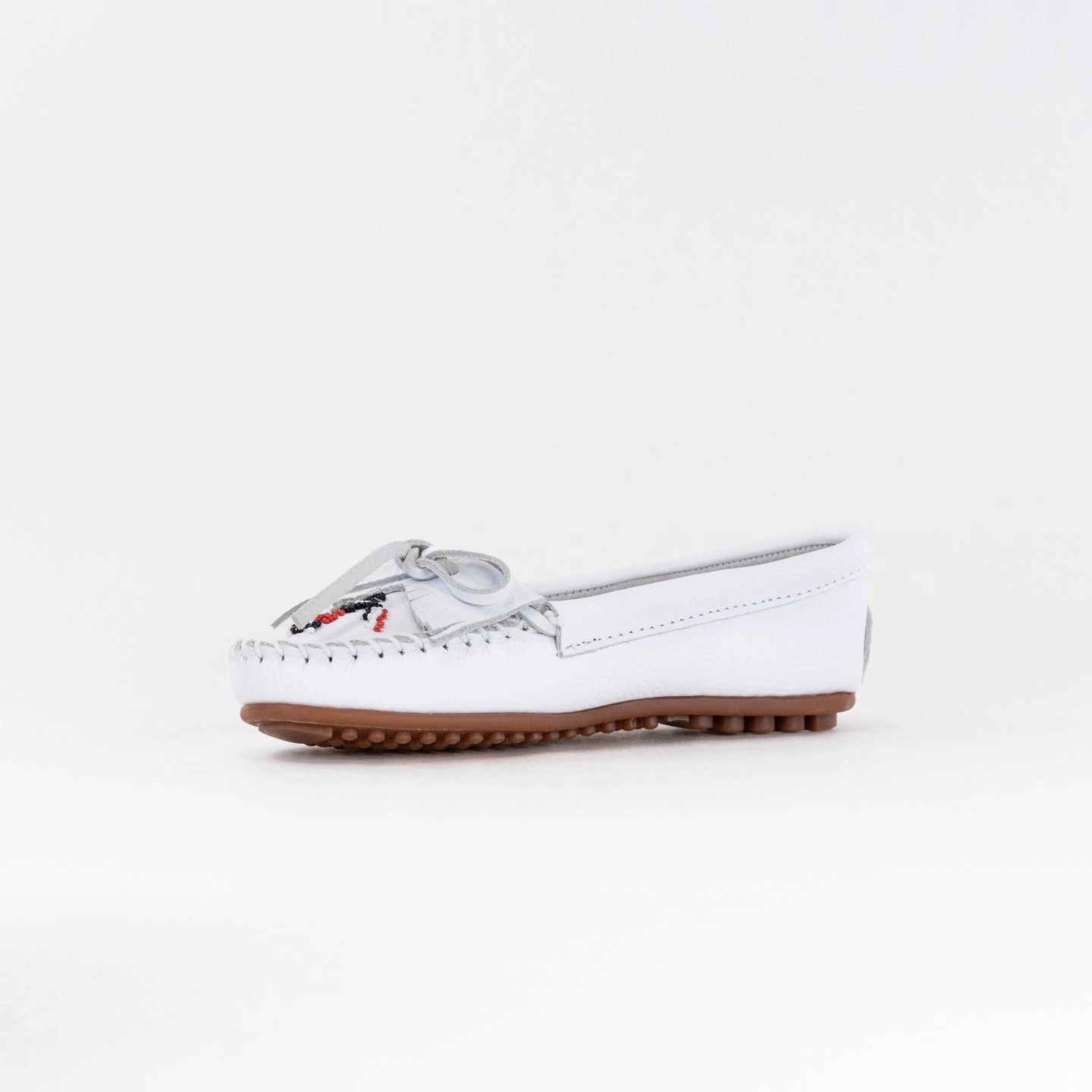 Minnetonka Thunderbird Animikii (Women's) - White Relaxation Comfort