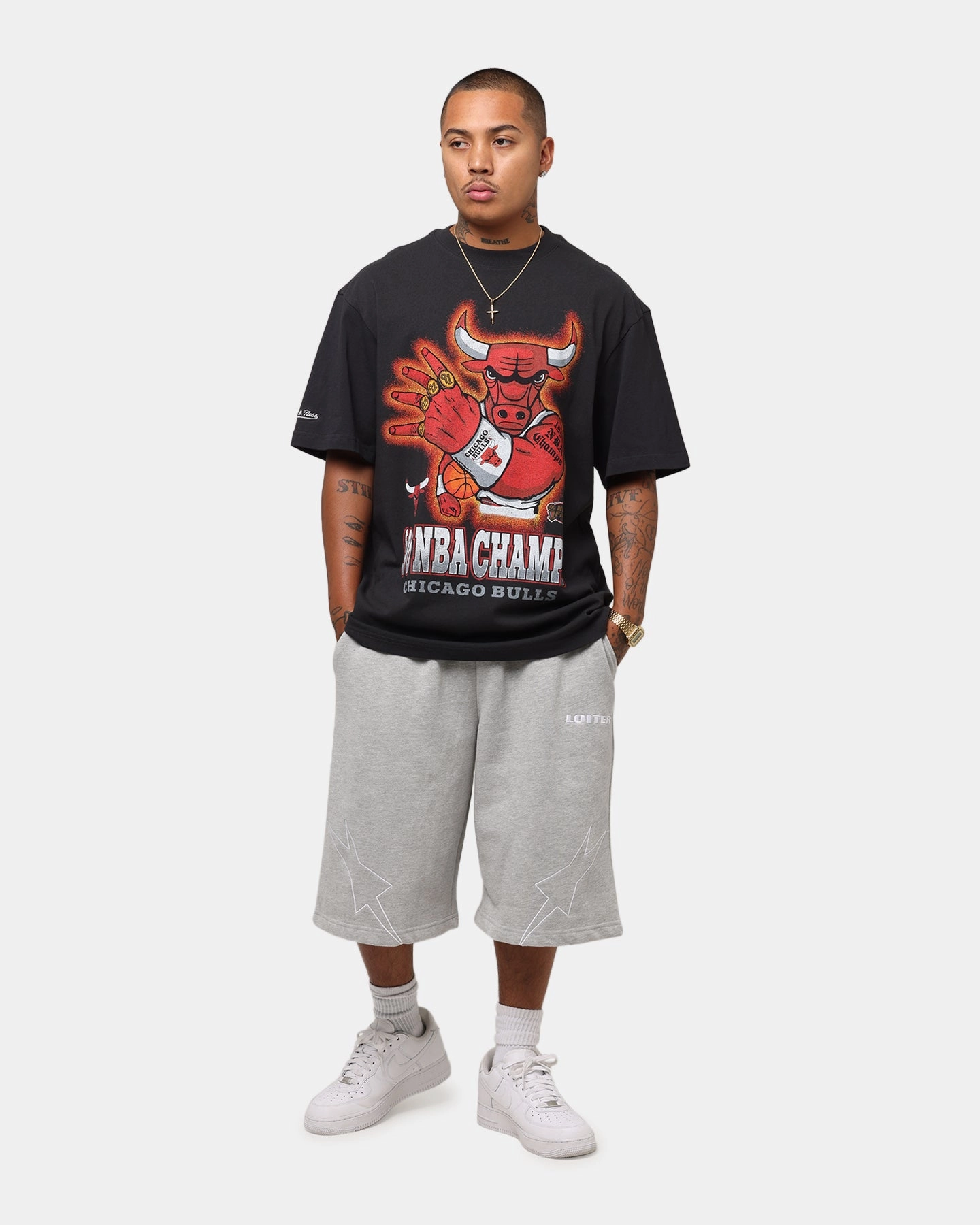 MoistureWicking Material Mitchell & Ness Chicago Bulls '96 NBA Champs T-Shirt Faded Black