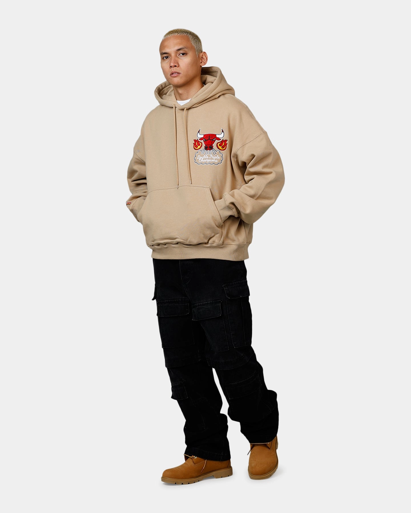 Neutral Tone Palette Mitchell & Ness Chicago Bulls Fireball Hoodie Tan