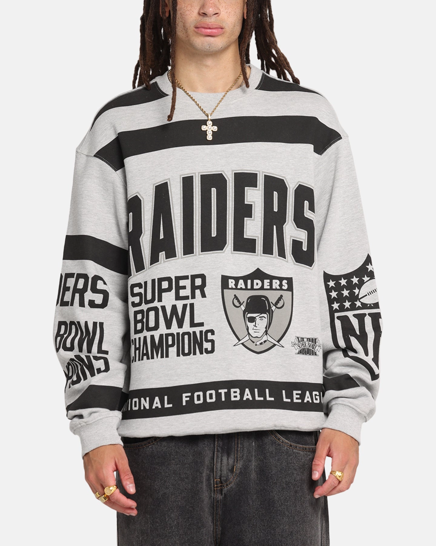 Double Layered Hood Assembly Mitchell & Ness Las Vegas Raiders Letterform Crewneck Grey Marle/Official Team Color