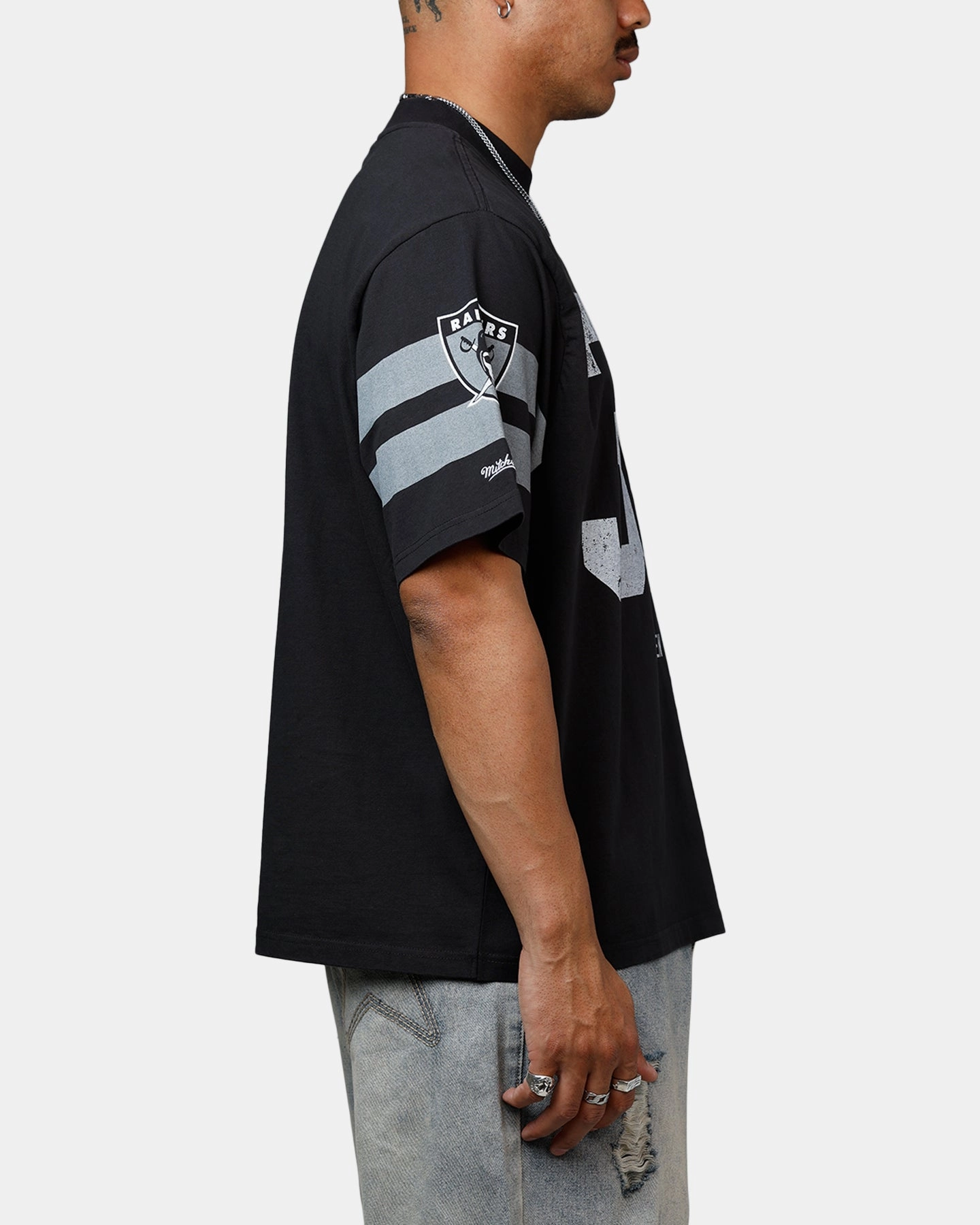 WindproofBarrierTechnology Mitchell & Ness Las Vegas Raiders Marcus Allen Boxy T-Shirt Faded Black