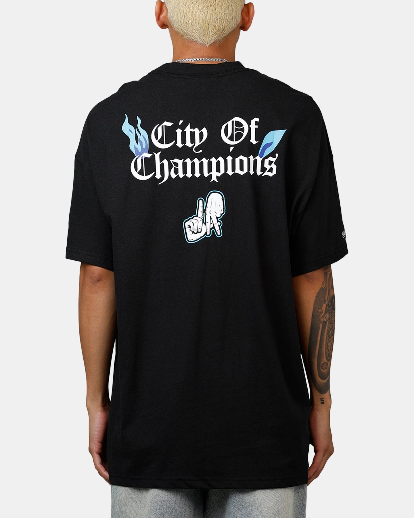 AntiPillingTechnology Mitchell & Ness Los Angeles Lakers Legends Last Forever T-Shirt Black