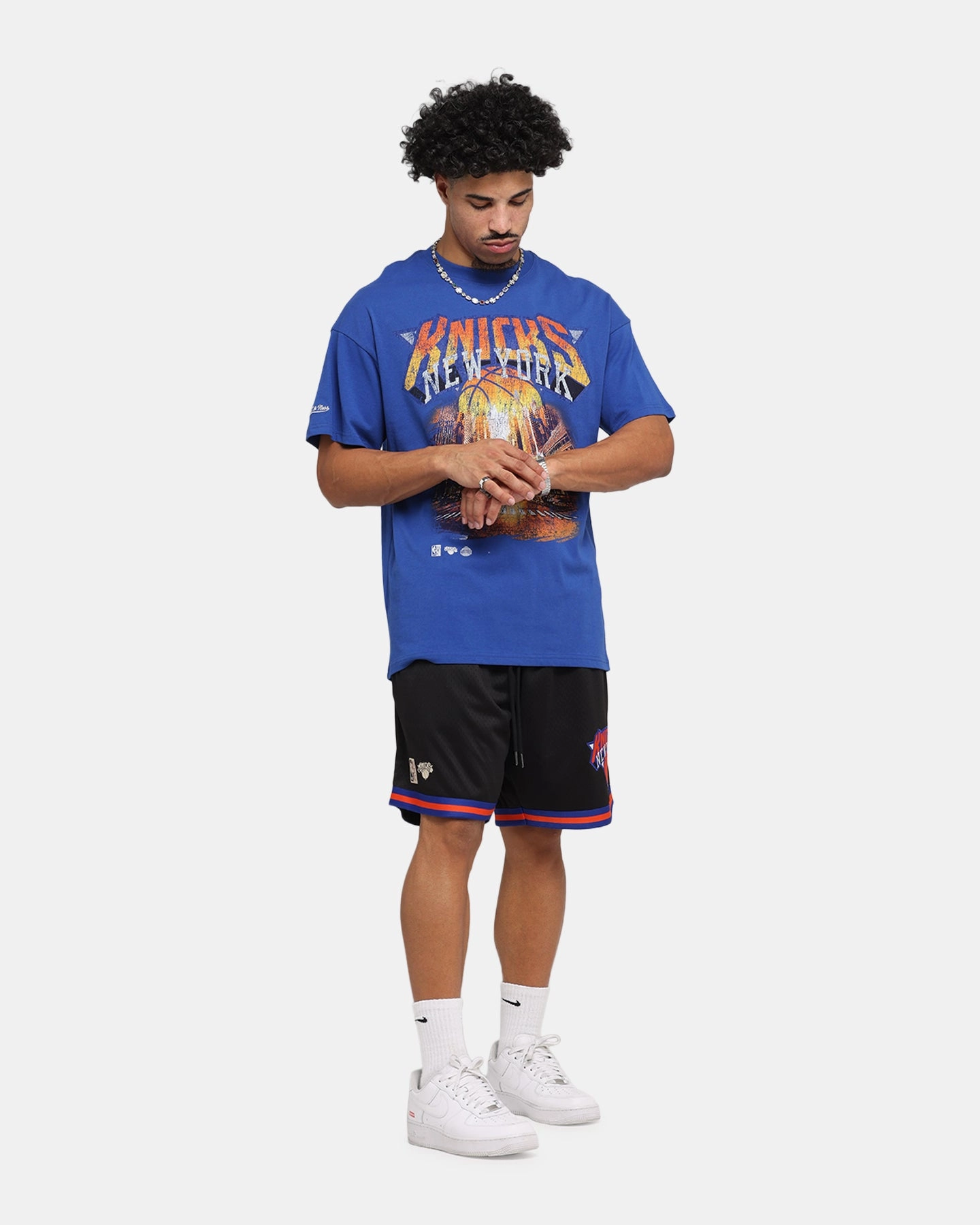 Mitchell & Ness New York Knicks The Garden T-Shirt Blue StretchFit Design Stretchable Material