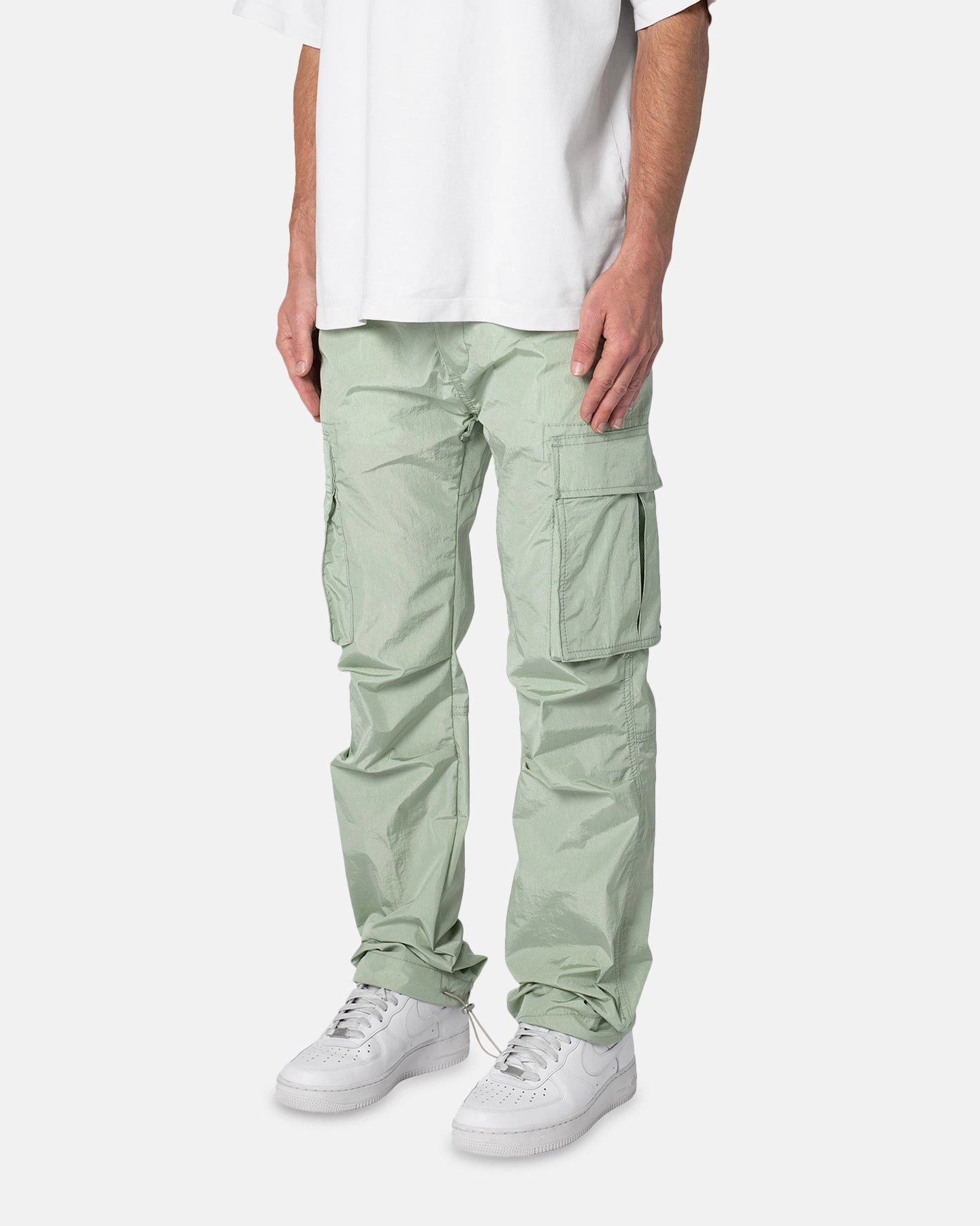 Sustainable Material Blend MNML Crinkle Cargo Pants Green